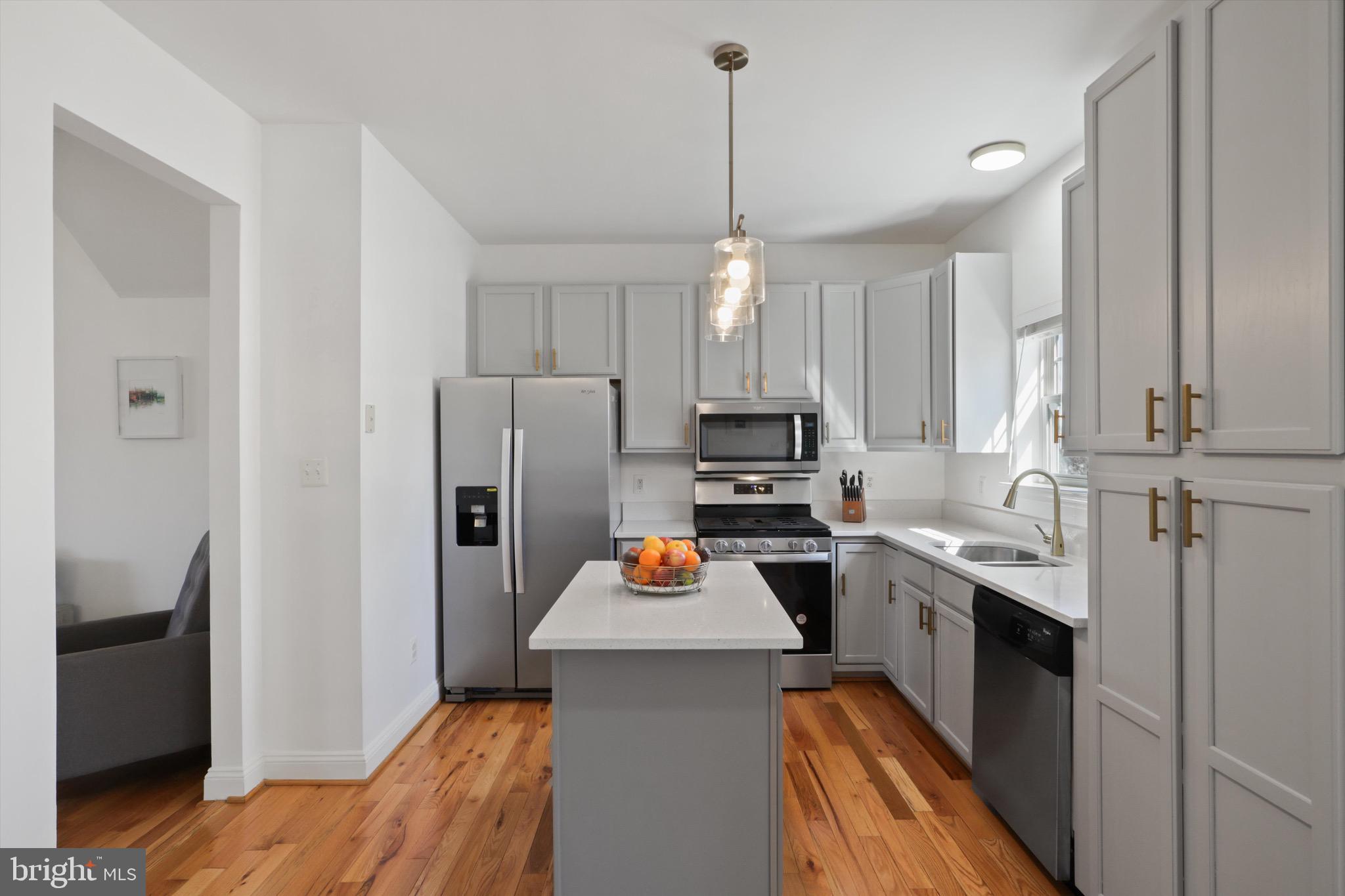 RIVER OAKS - Residential