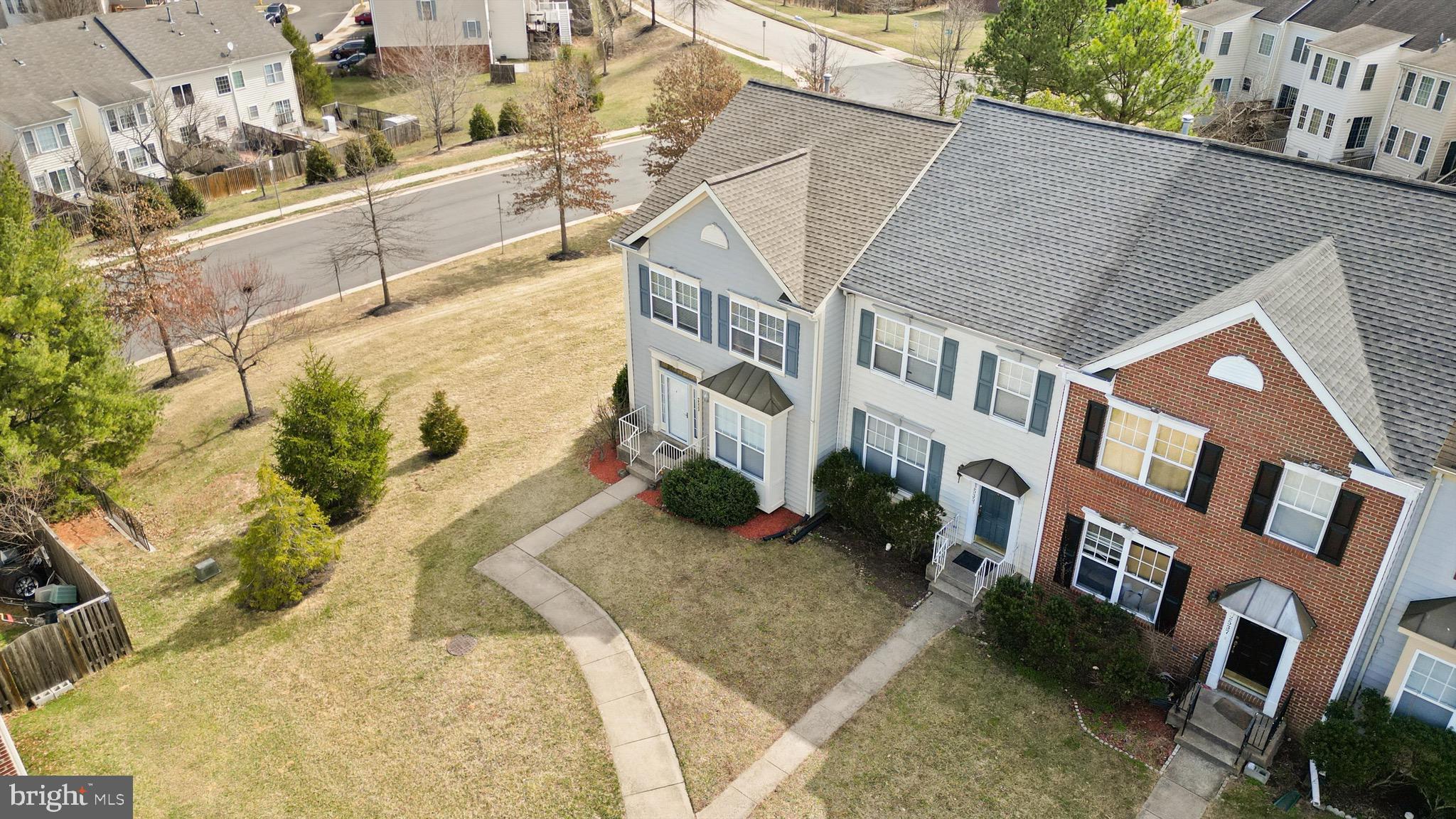 RIVER OAKS - Residential