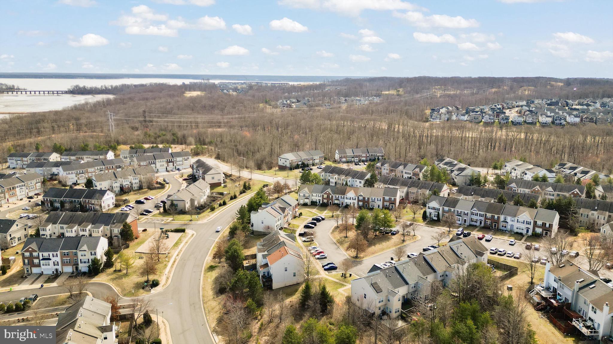 RIVER OAKS - Residential
