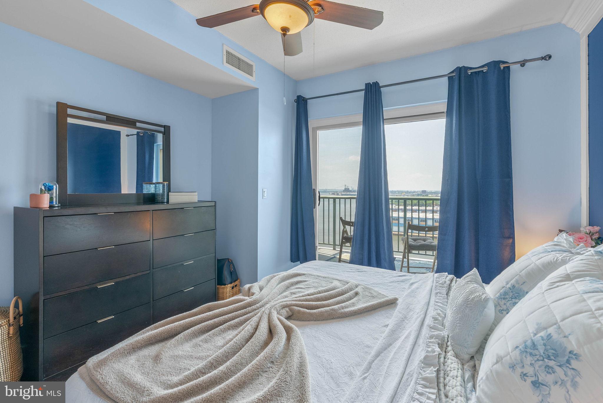 PENN'S LANDING - Residential