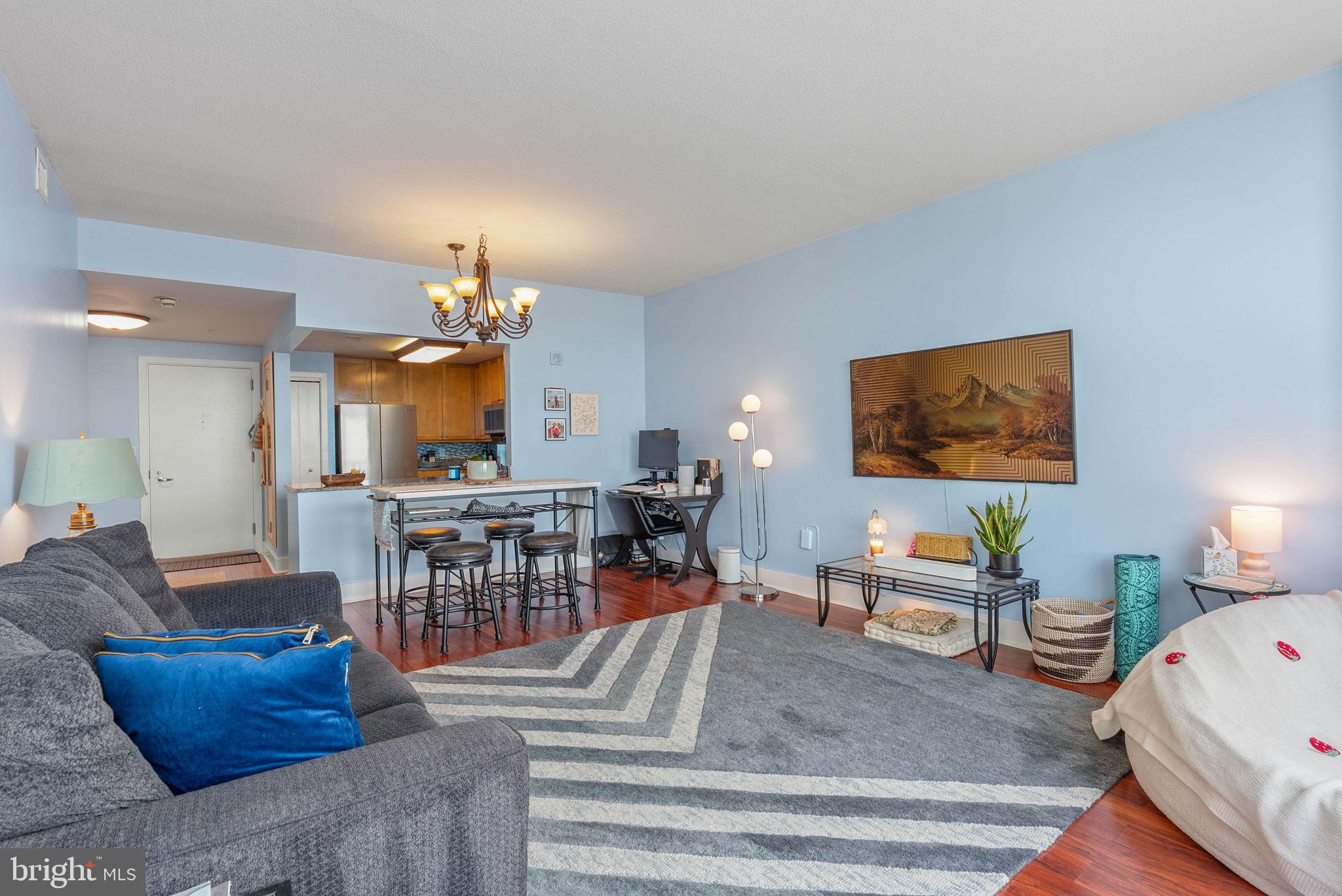 PENN'S LANDING - Residential