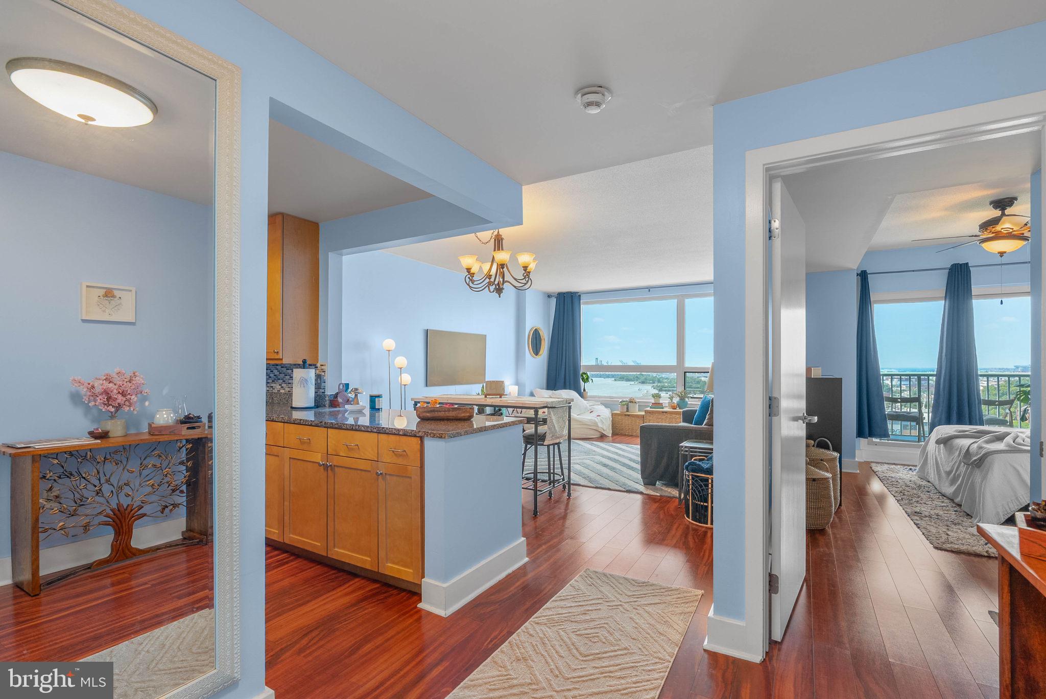 PENN'S LANDING - Residential