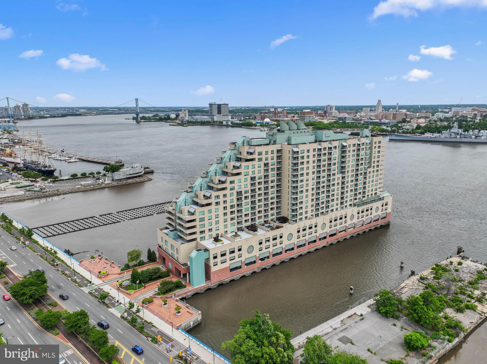 PENN'S LANDING - Residential