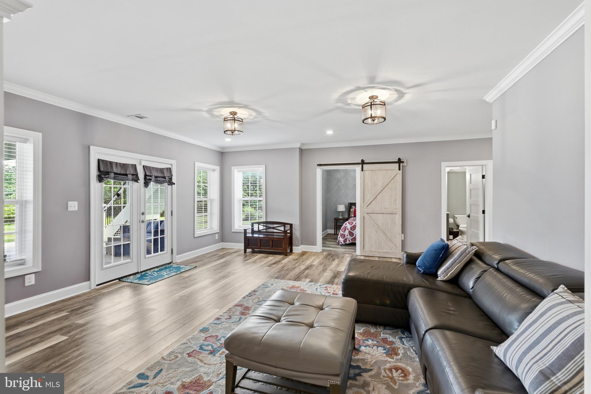 EAGLE CREEK - Residential