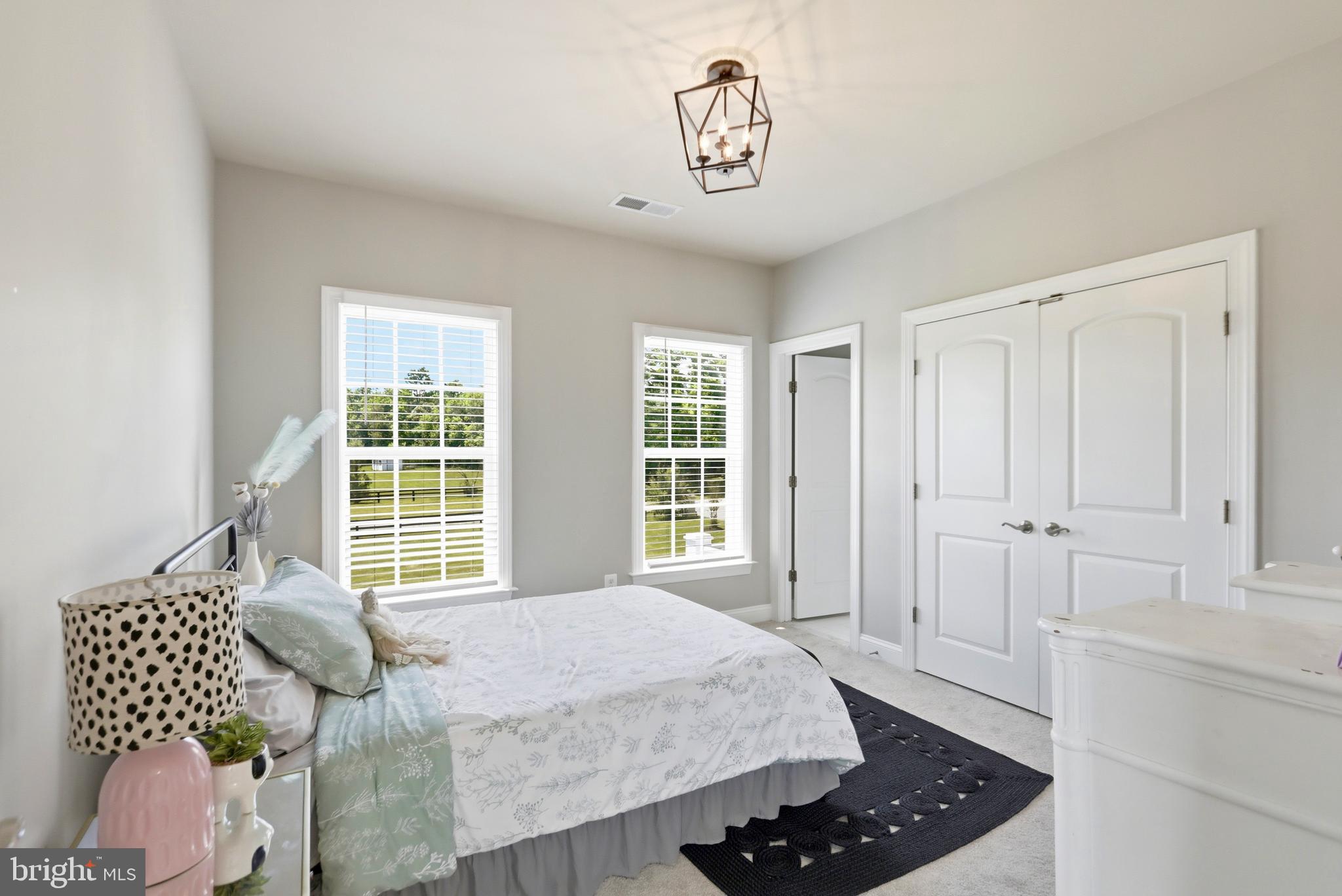 EAGLE CREEK - Residential
