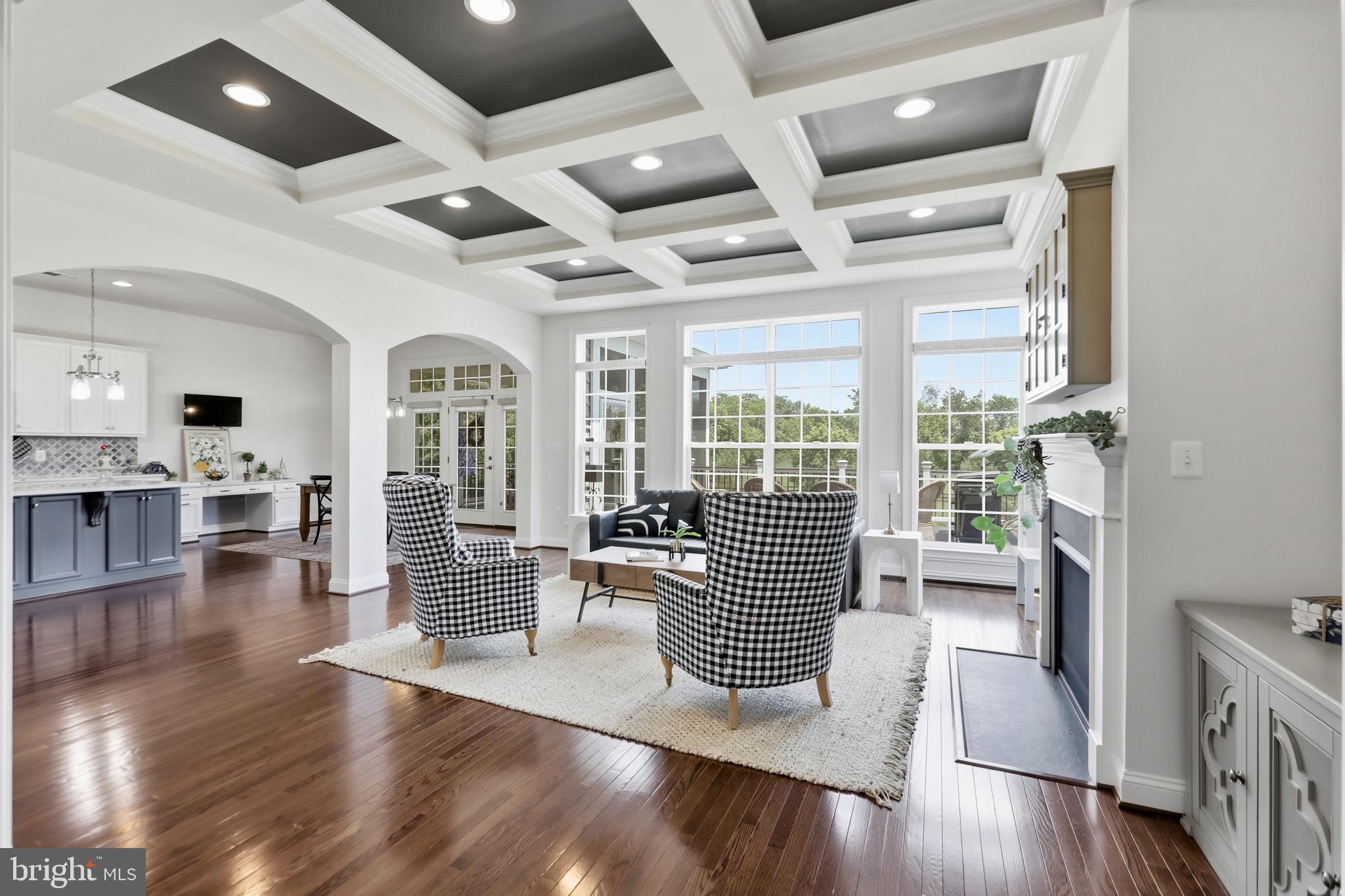 EAGLE CREEK - Residential