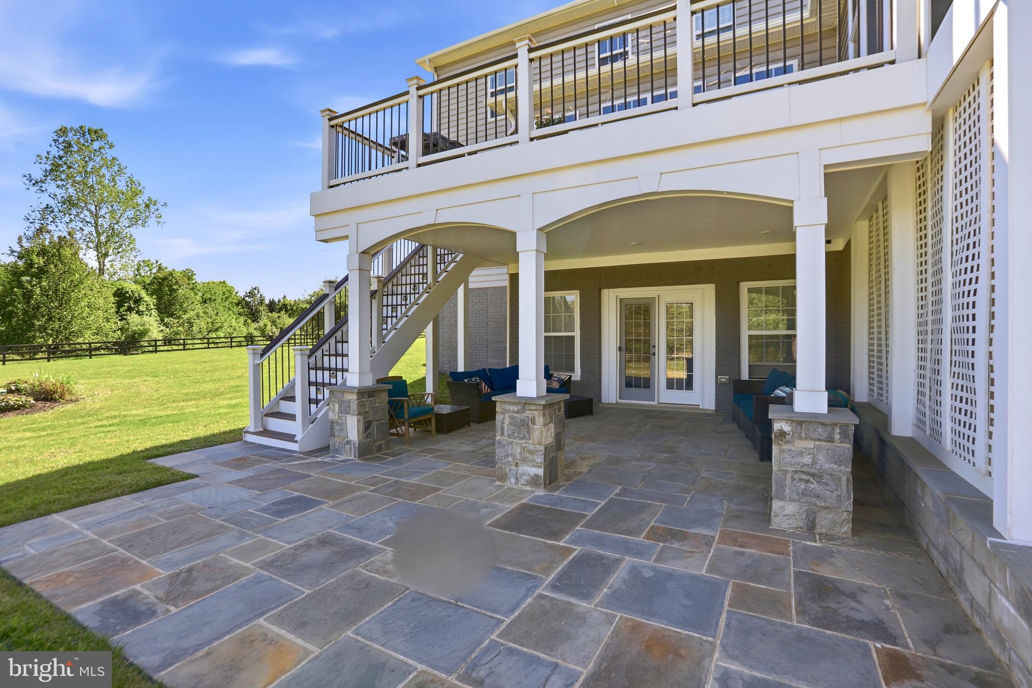 EAGLE CREEK - Residential