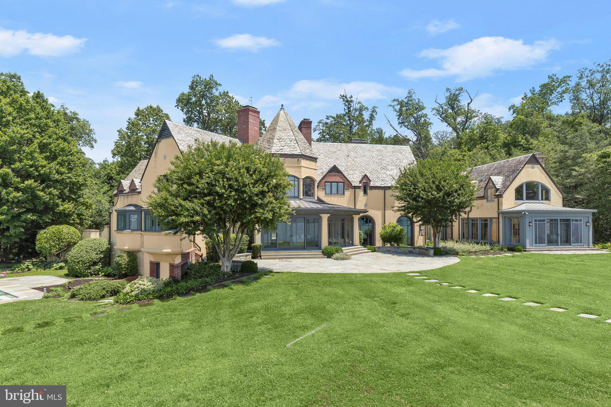 GIBSON ISLAND - Residential