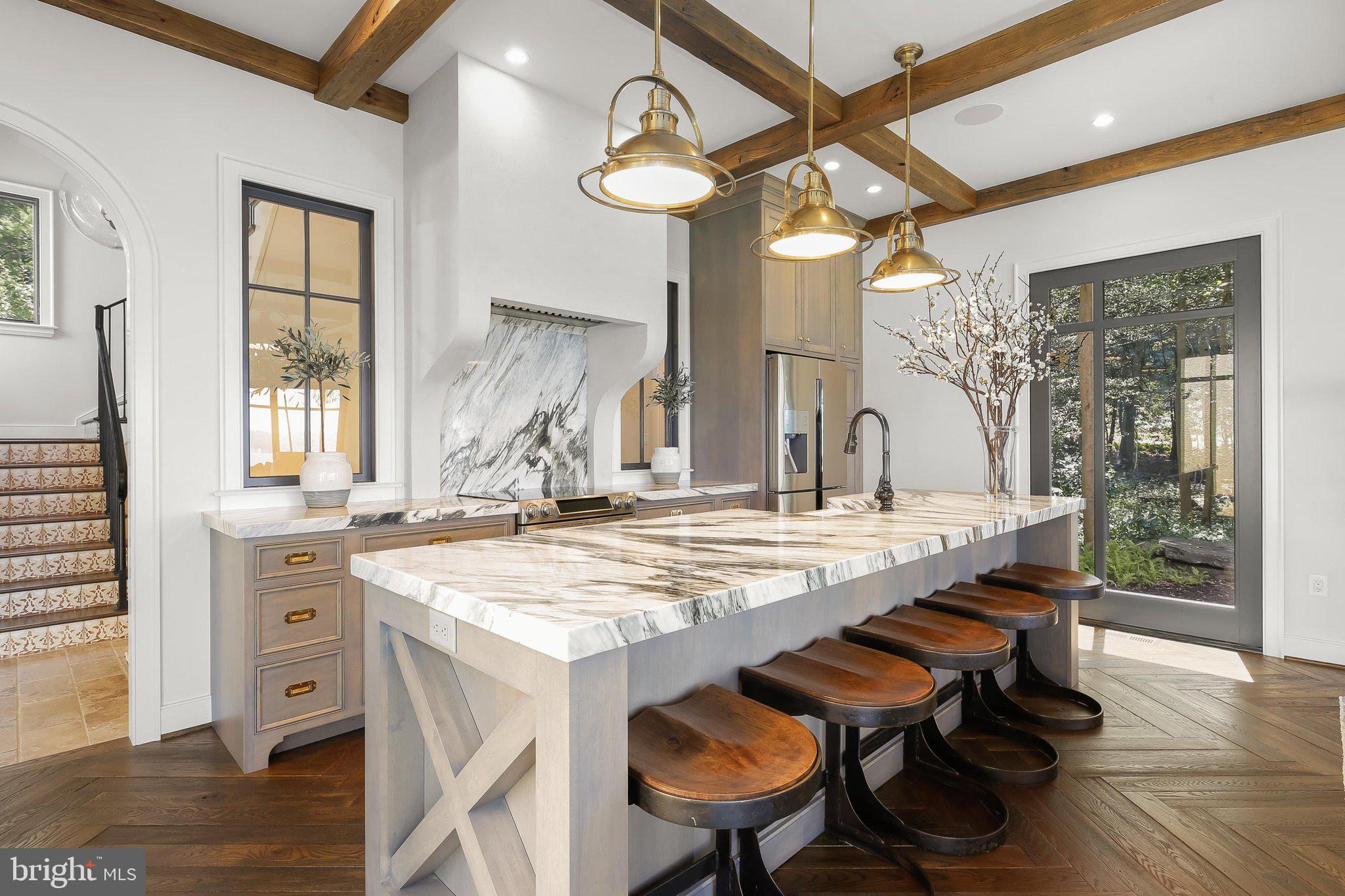 GIBSON ISLAND - Residential
