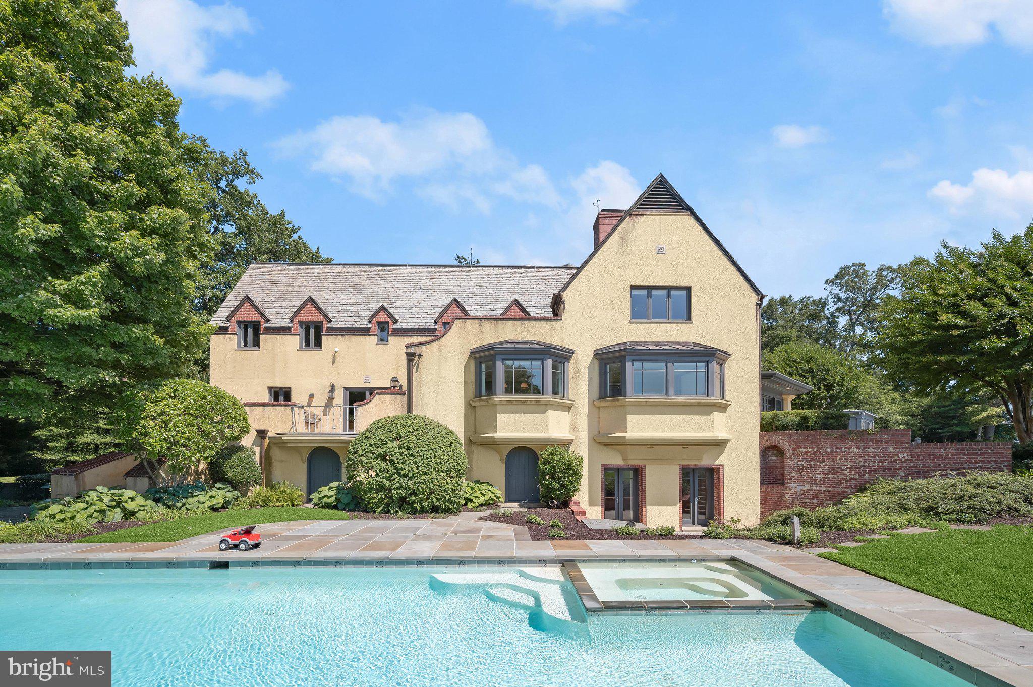 GIBSON ISLAND - Residential