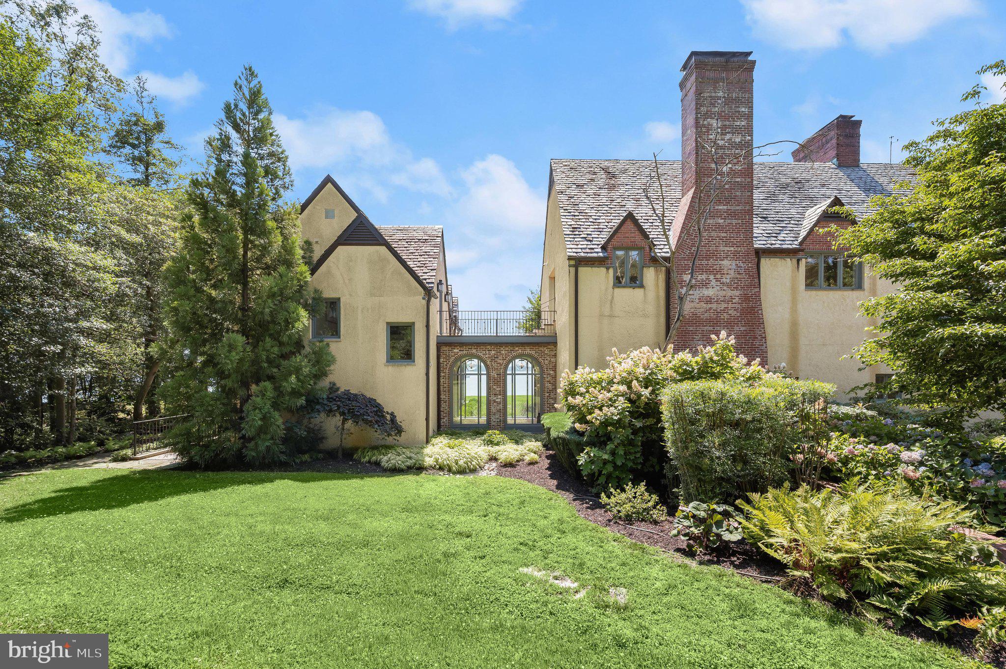 GIBSON ISLAND - Residential