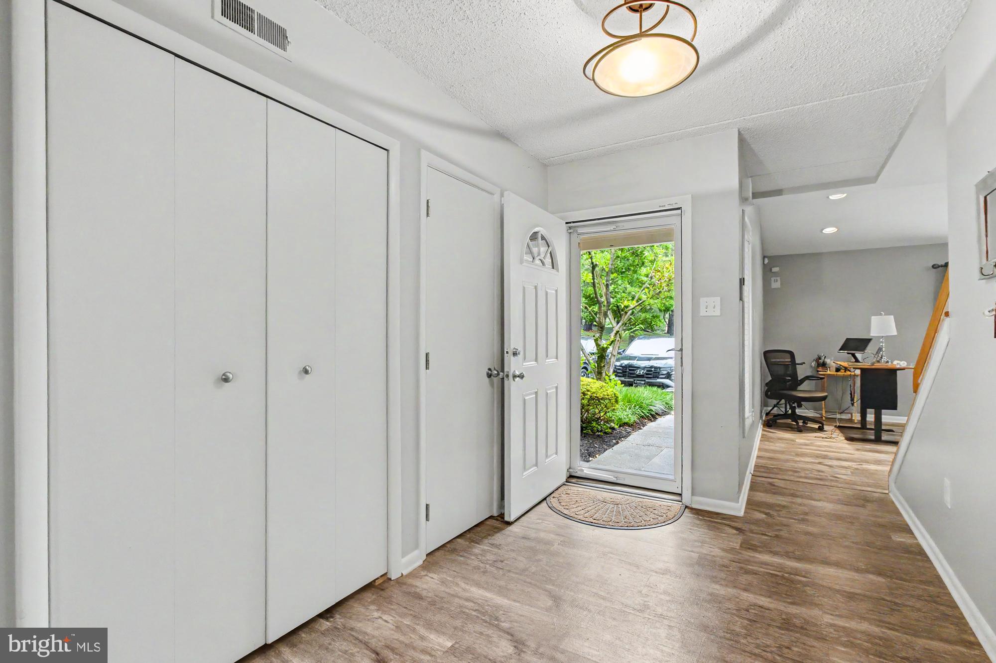 ANNEN WOODS - Residential