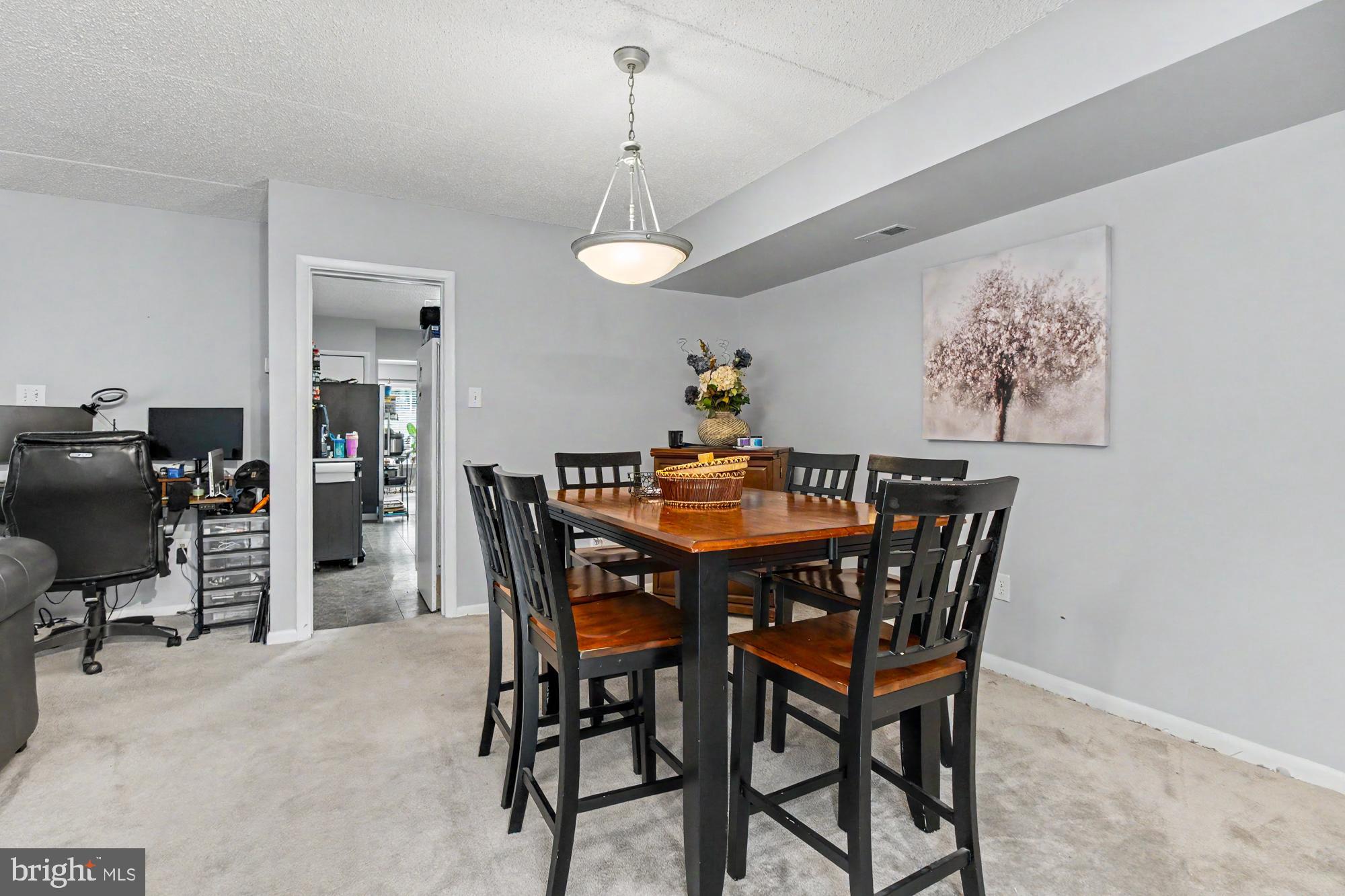 ANNEN WOODS - Residential