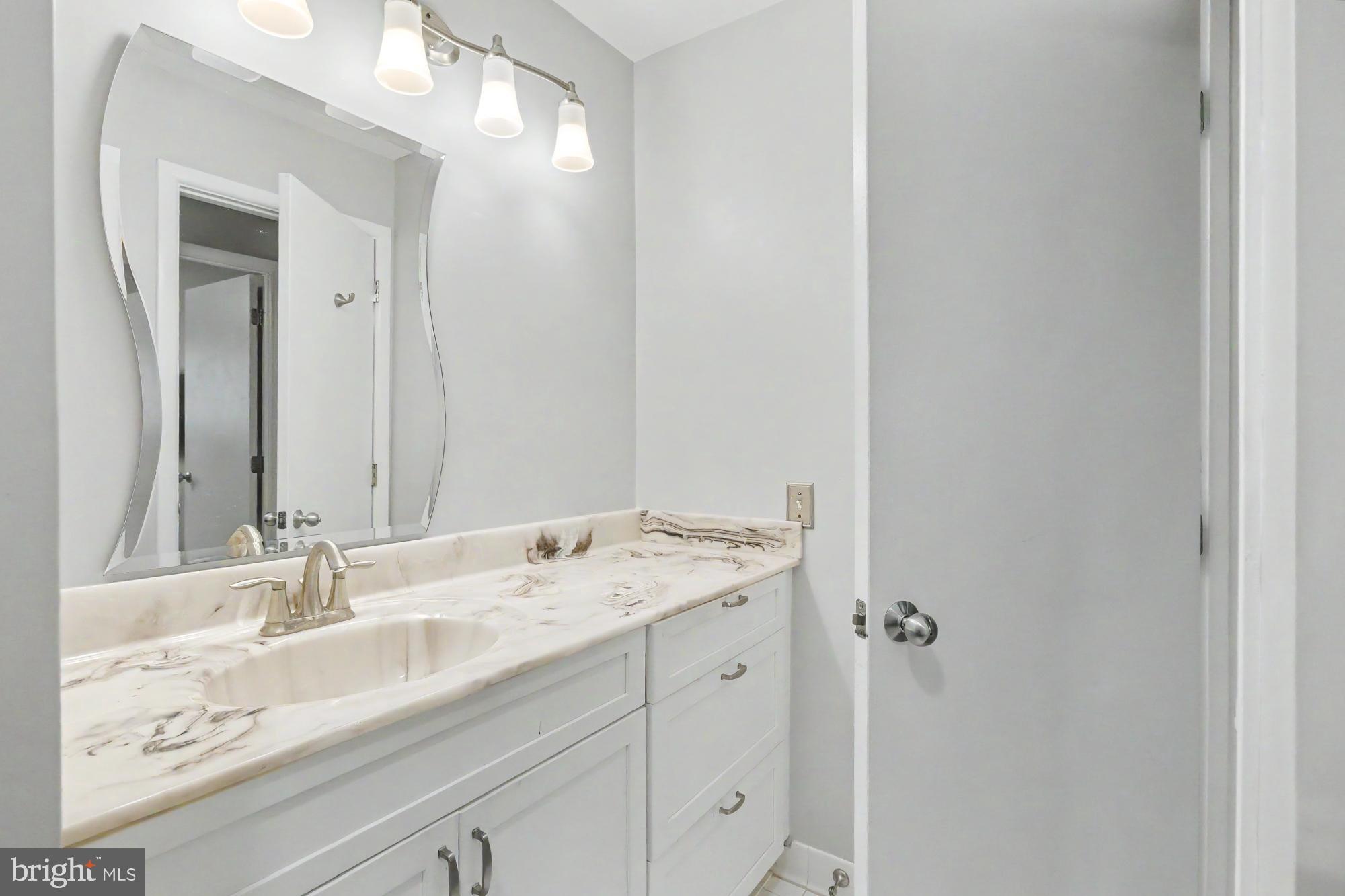 ANNEN WOODS - Residential
