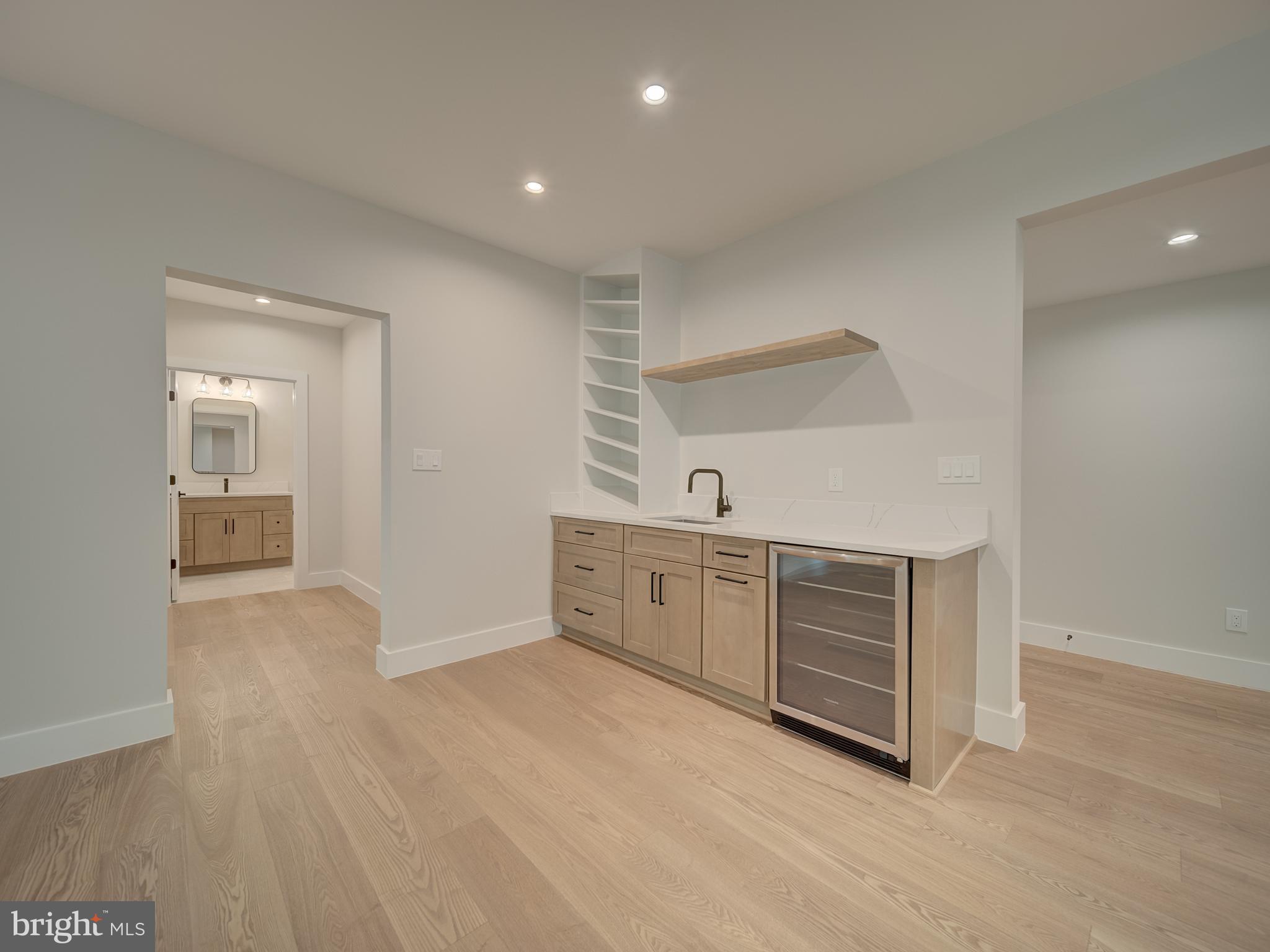 SHIRLEY GATE PARK - Residential