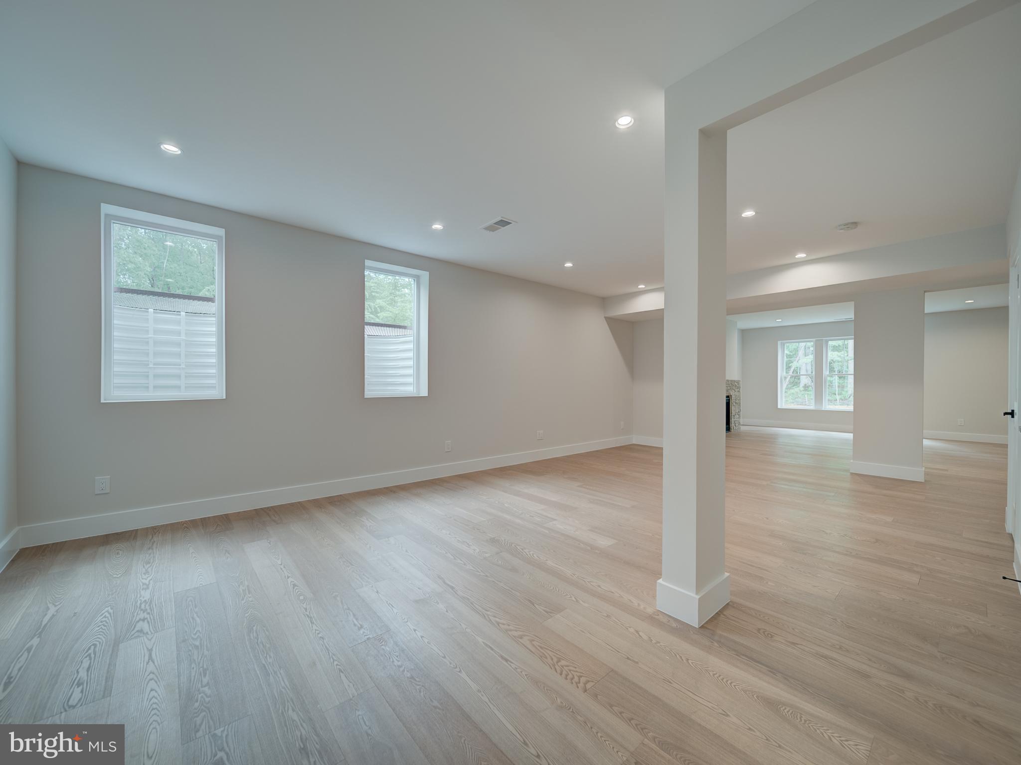 SHIRLEY GATE PARK - Residential