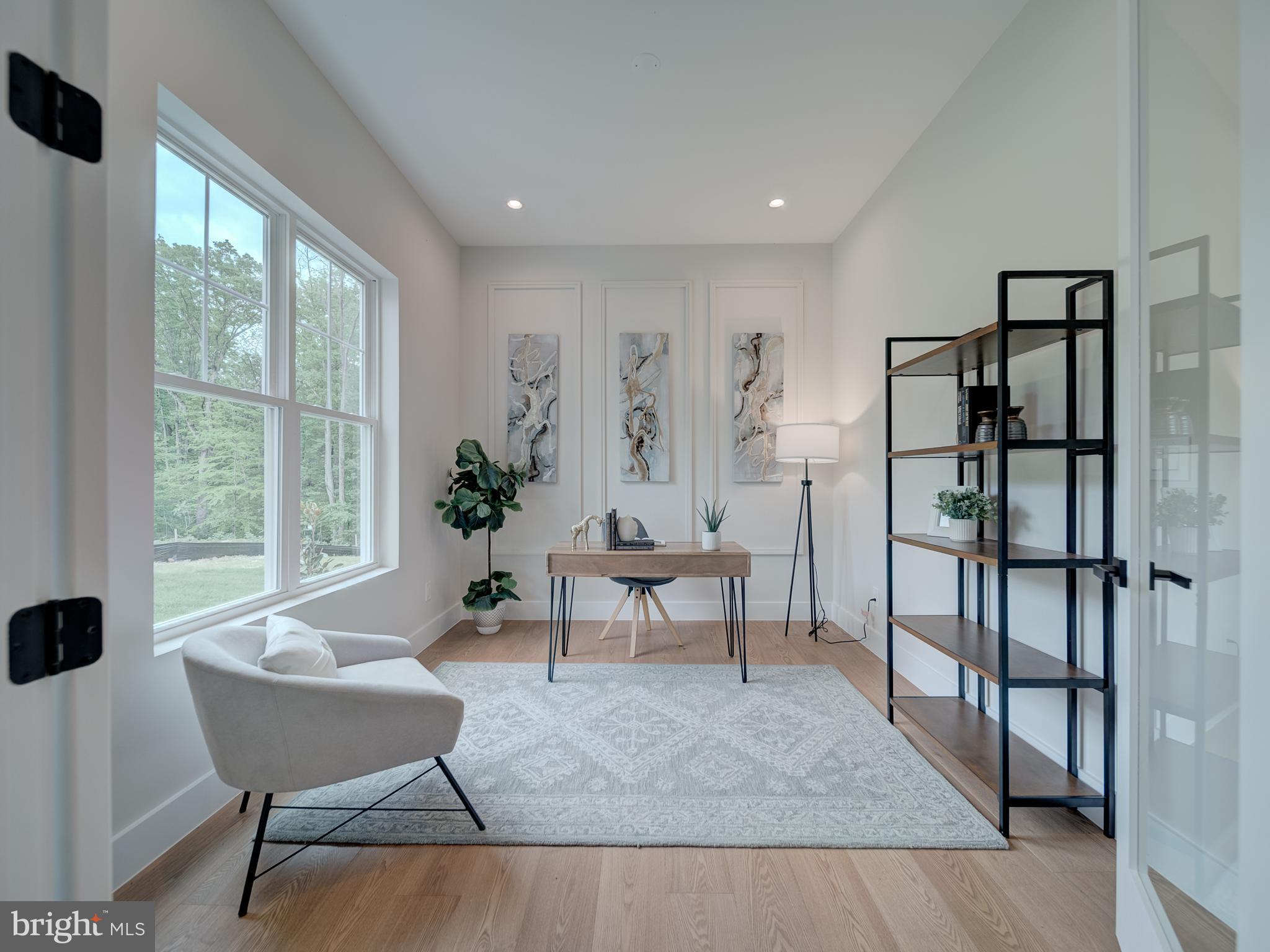 SHIRLEY GATE PARK - Residential