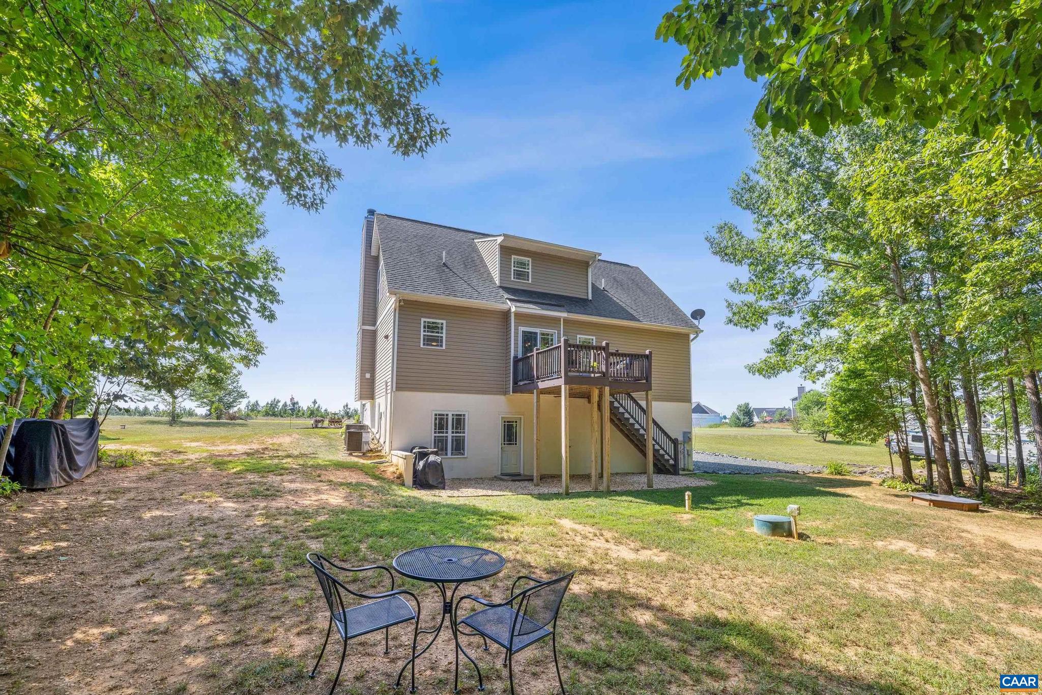 WEST RIVER MEADOWS - Residential