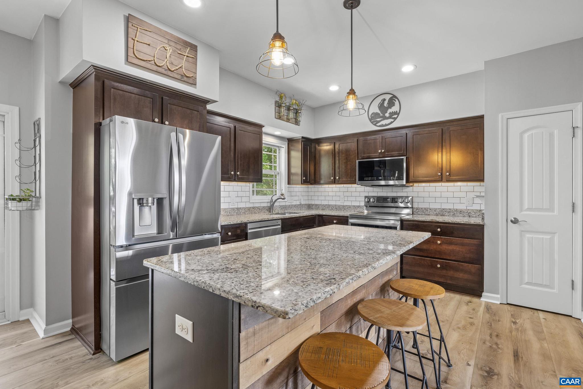 WEST RIVER MEADOWS - Residential