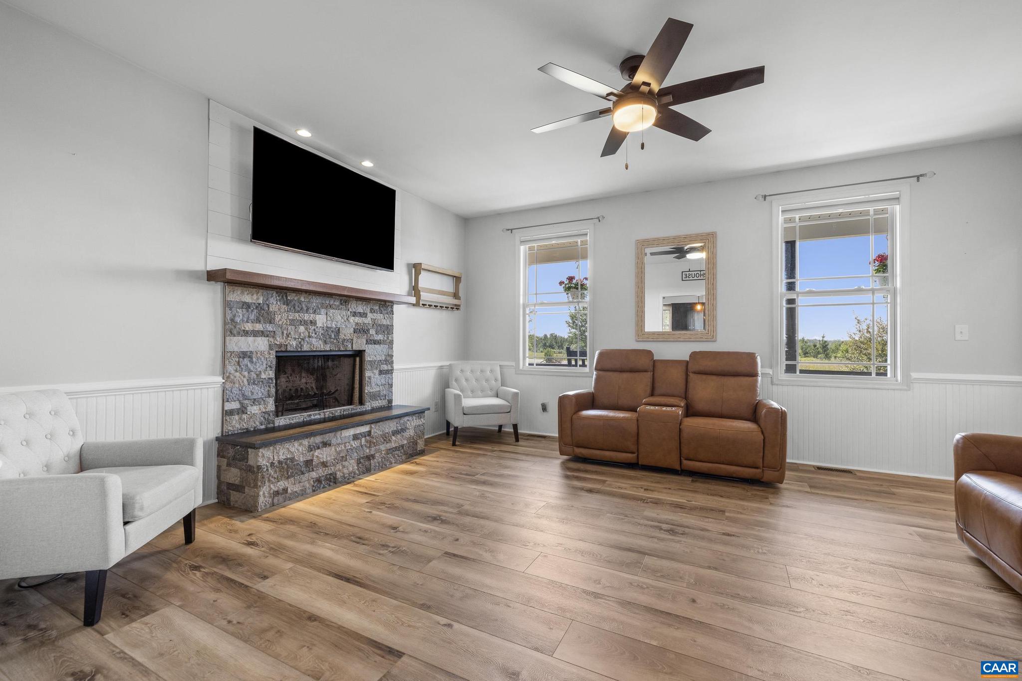 WEST RIVER MEADOWS - Residential