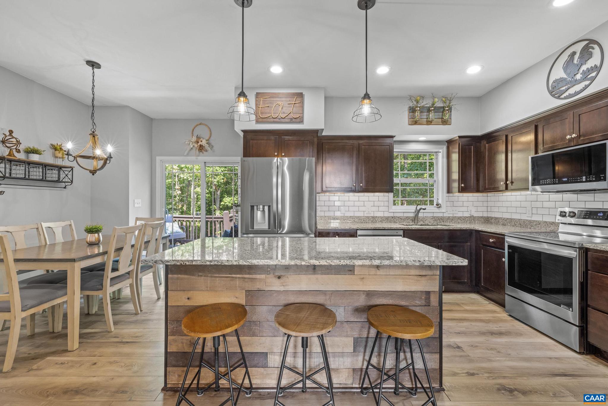 WEST RIVER MEADOWS - Residential