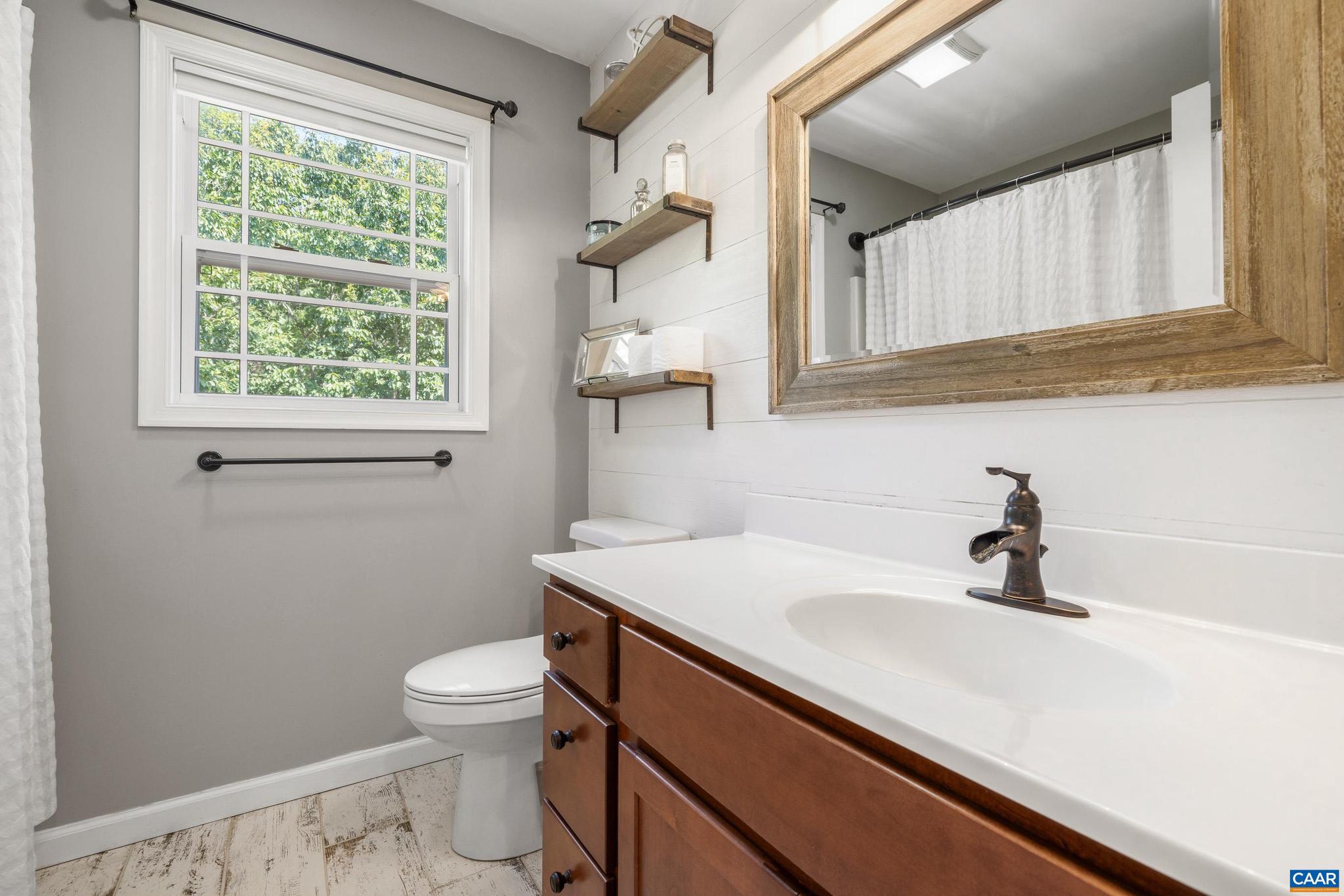 WEST RIVER MEADOWS - Residential