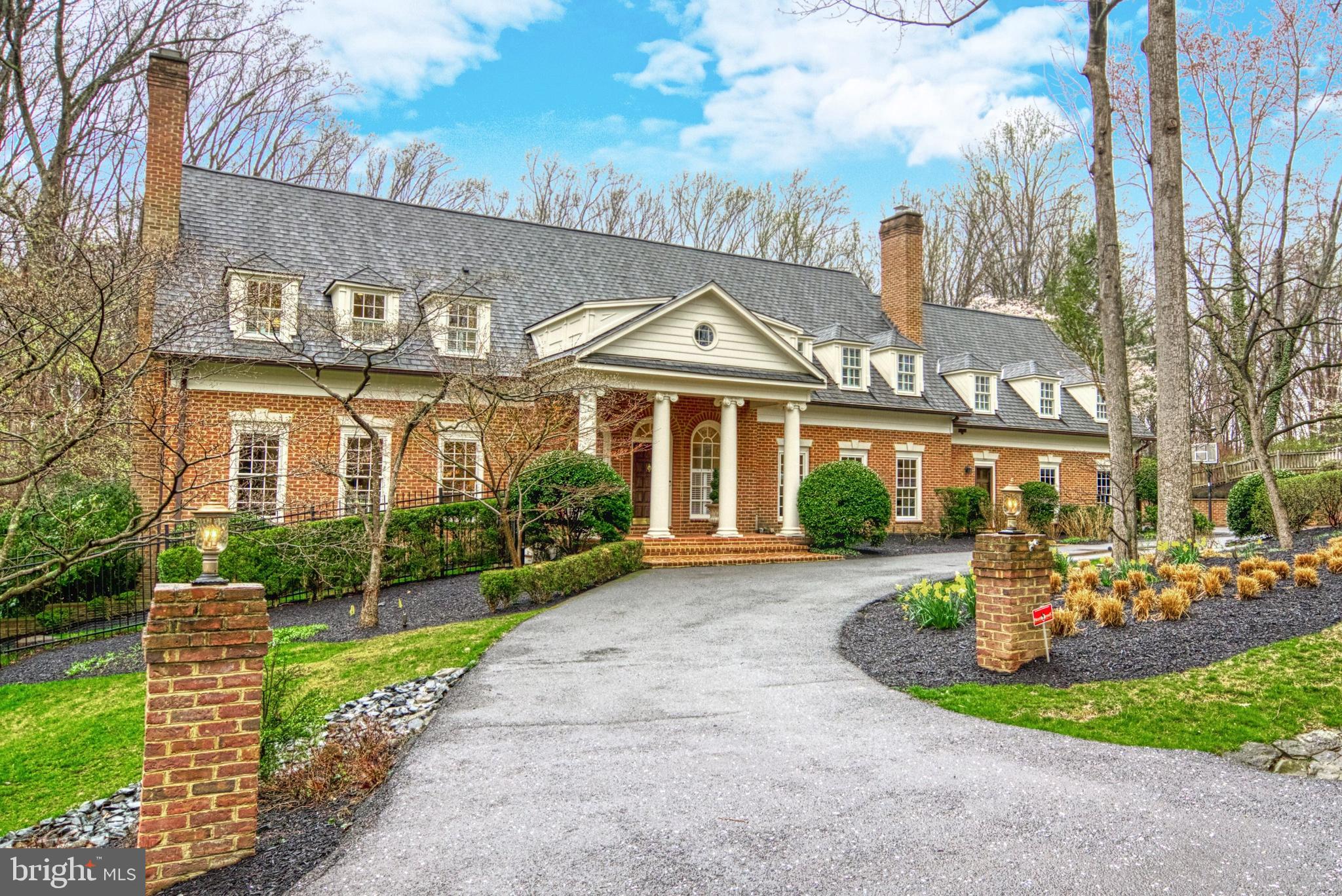POTOMAC KNOLLS - Residential