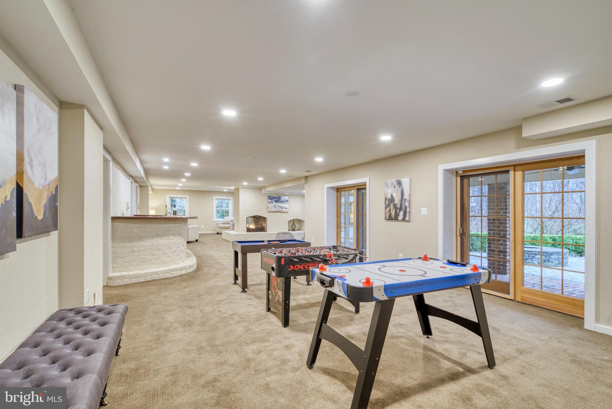 POTOMAC KNOLLS - Residential