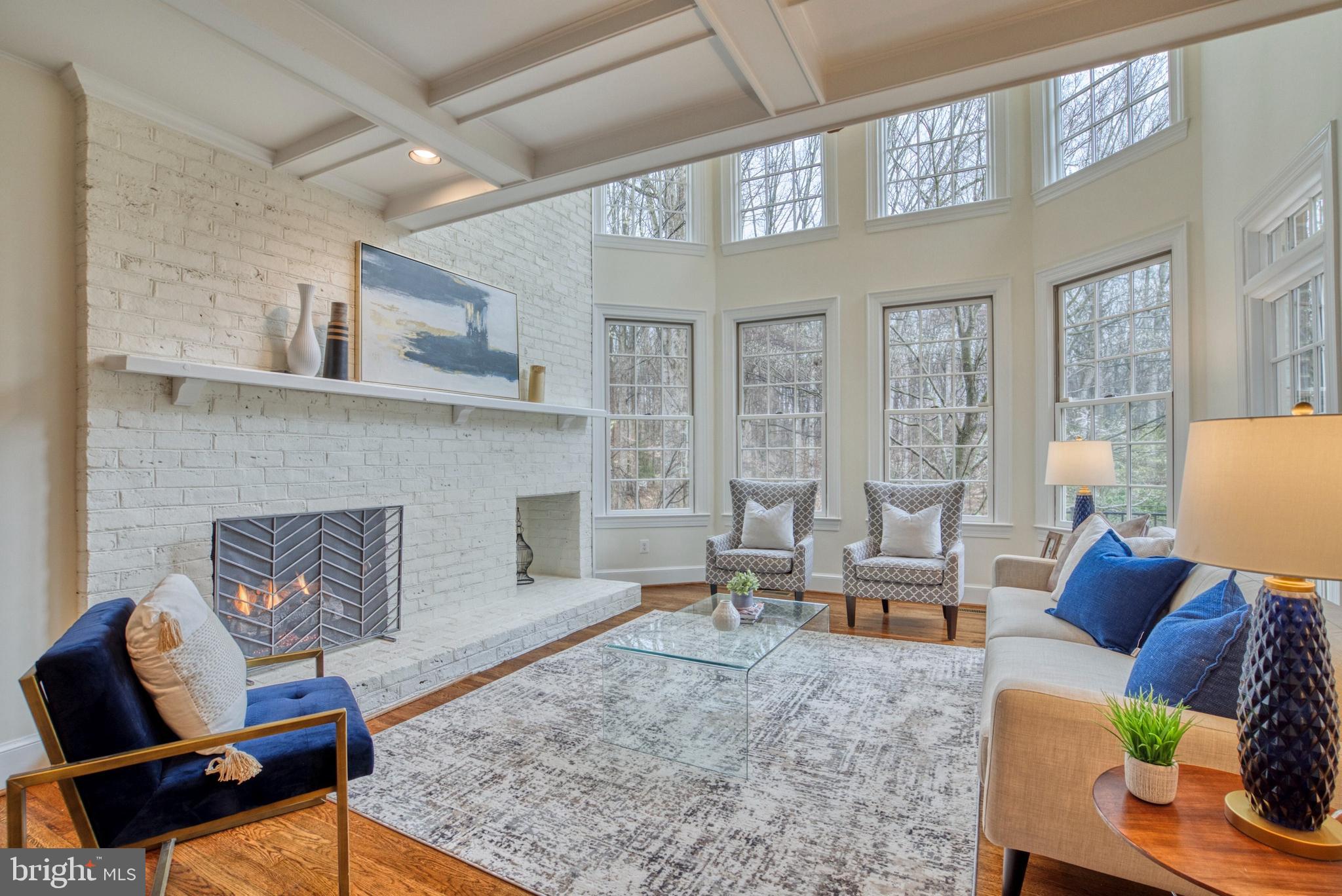 POTOMAC KNOLLS - Residential