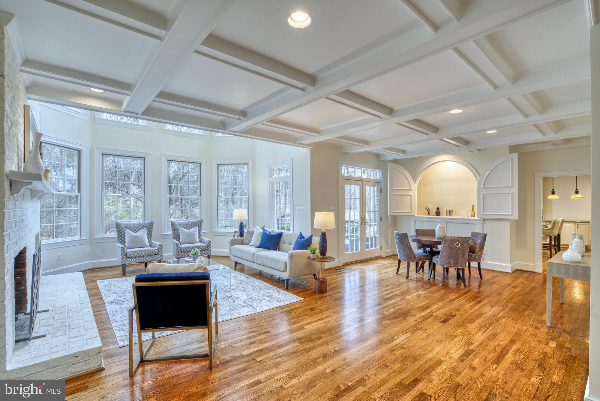 POTOMAC KNOLLS - Residential