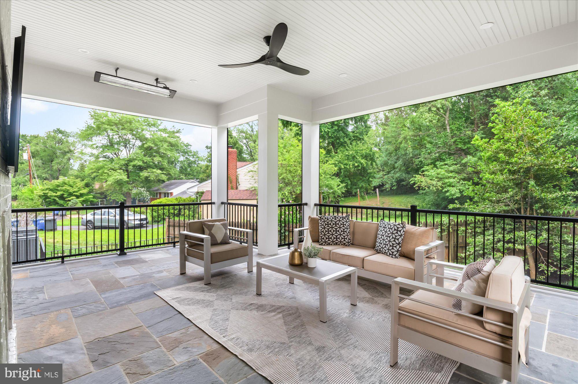 BROYHILL LANGLEY ESTATES - Residential