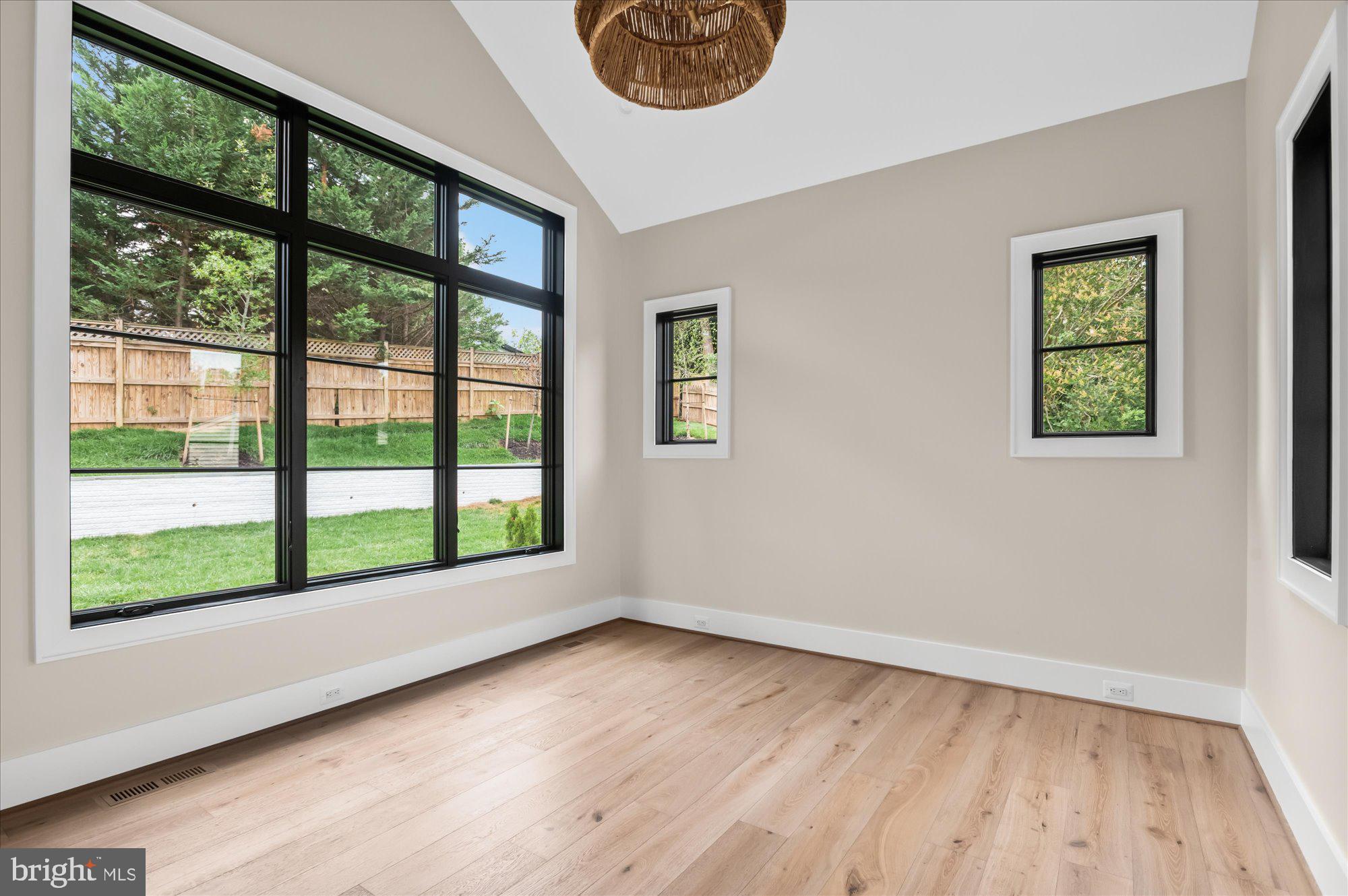BROYHILL LANGLEY ESTATES - Residential
