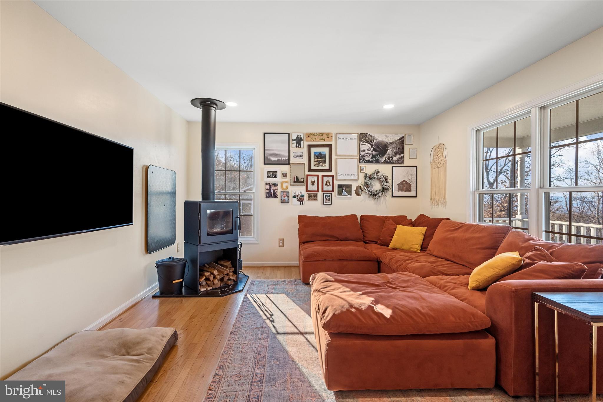 HIGH KNOB - Residential