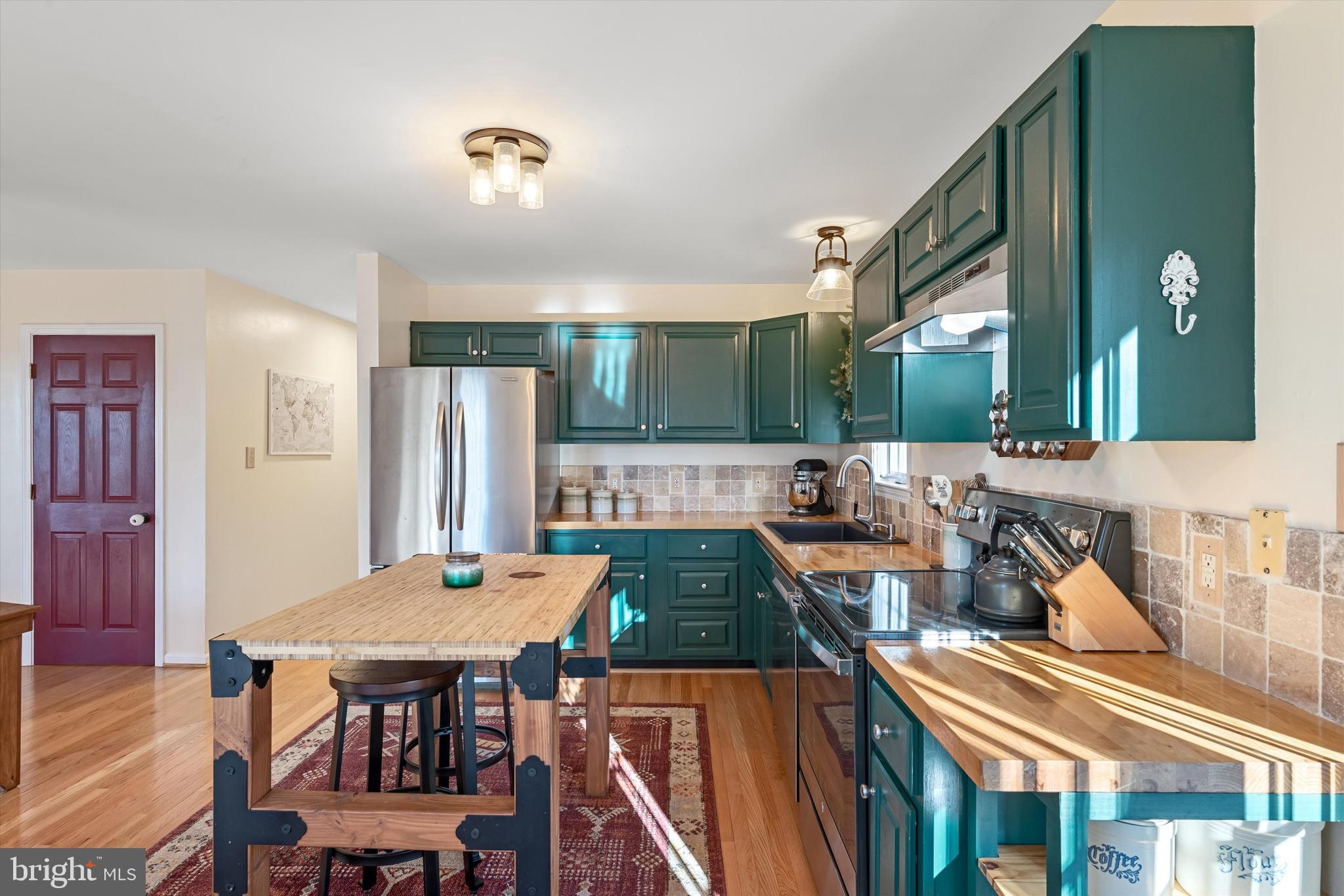 HIGH KNOB - Residential