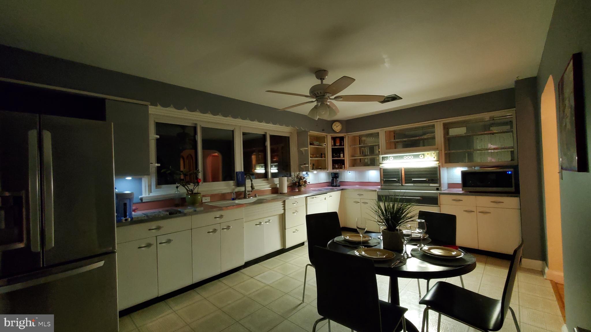 GARDENVILLE - Residential Income