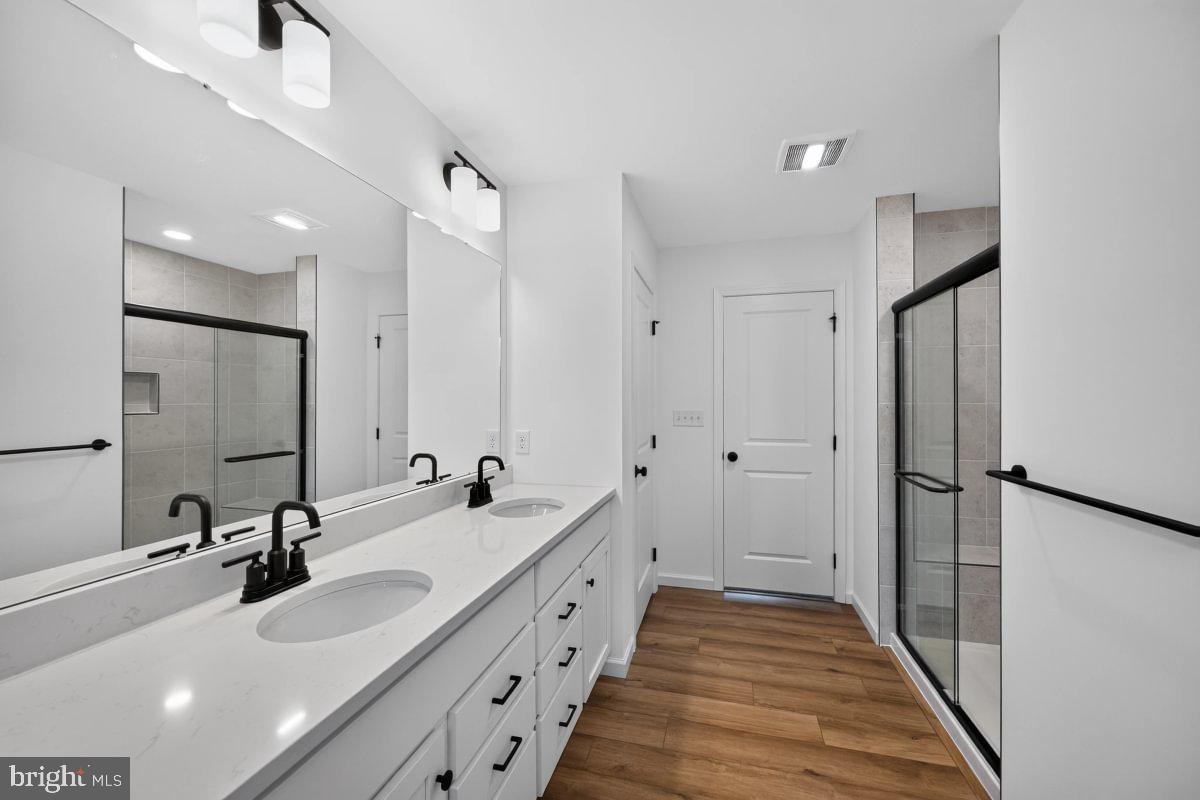 SEIDERS HILL - Residential