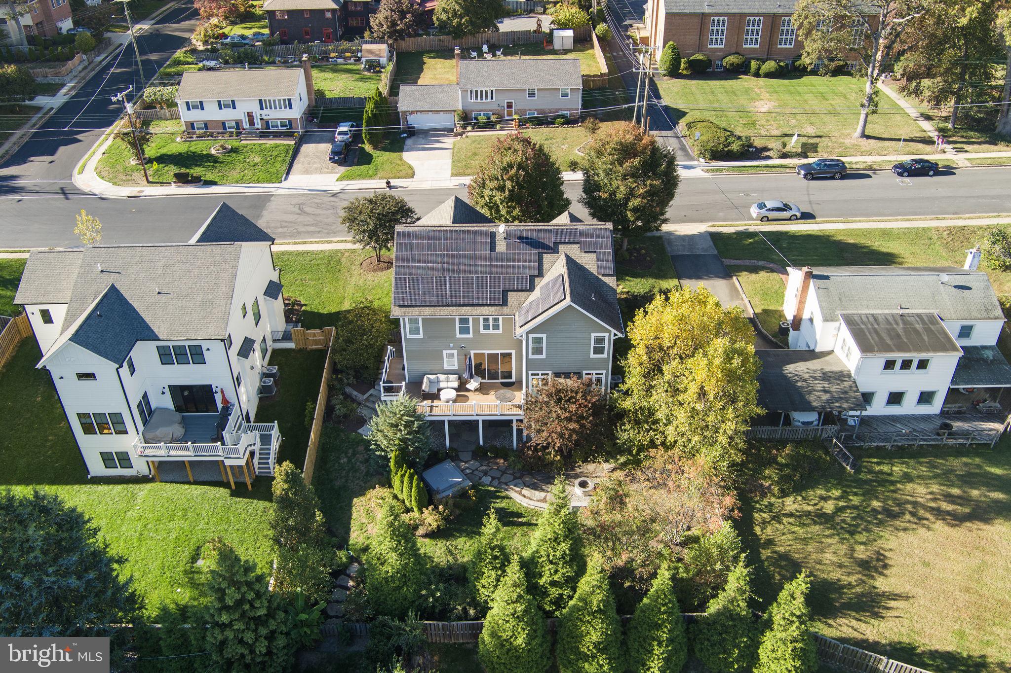 VIENNA WOODS - Residential