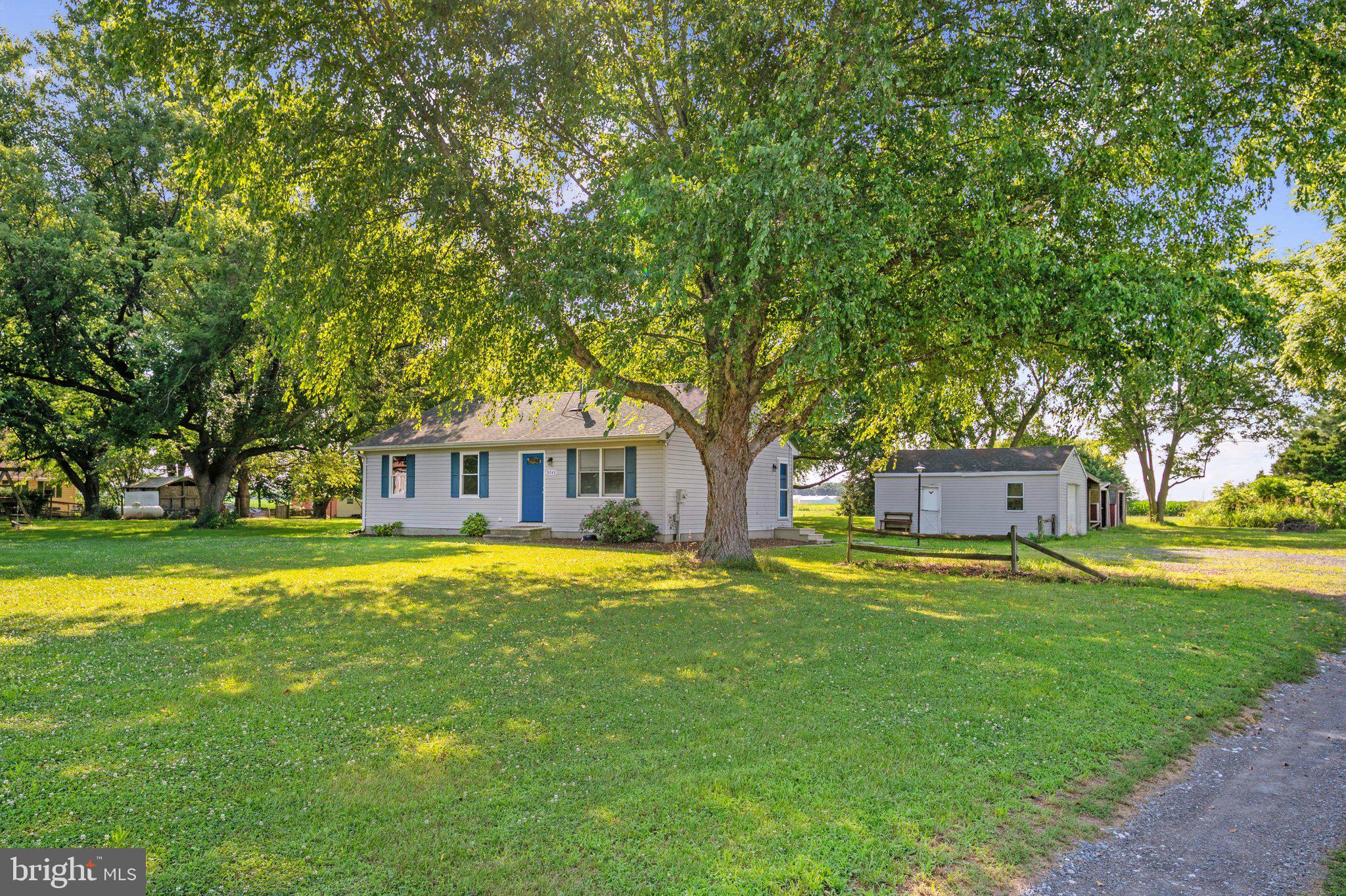 EASTON - Residential