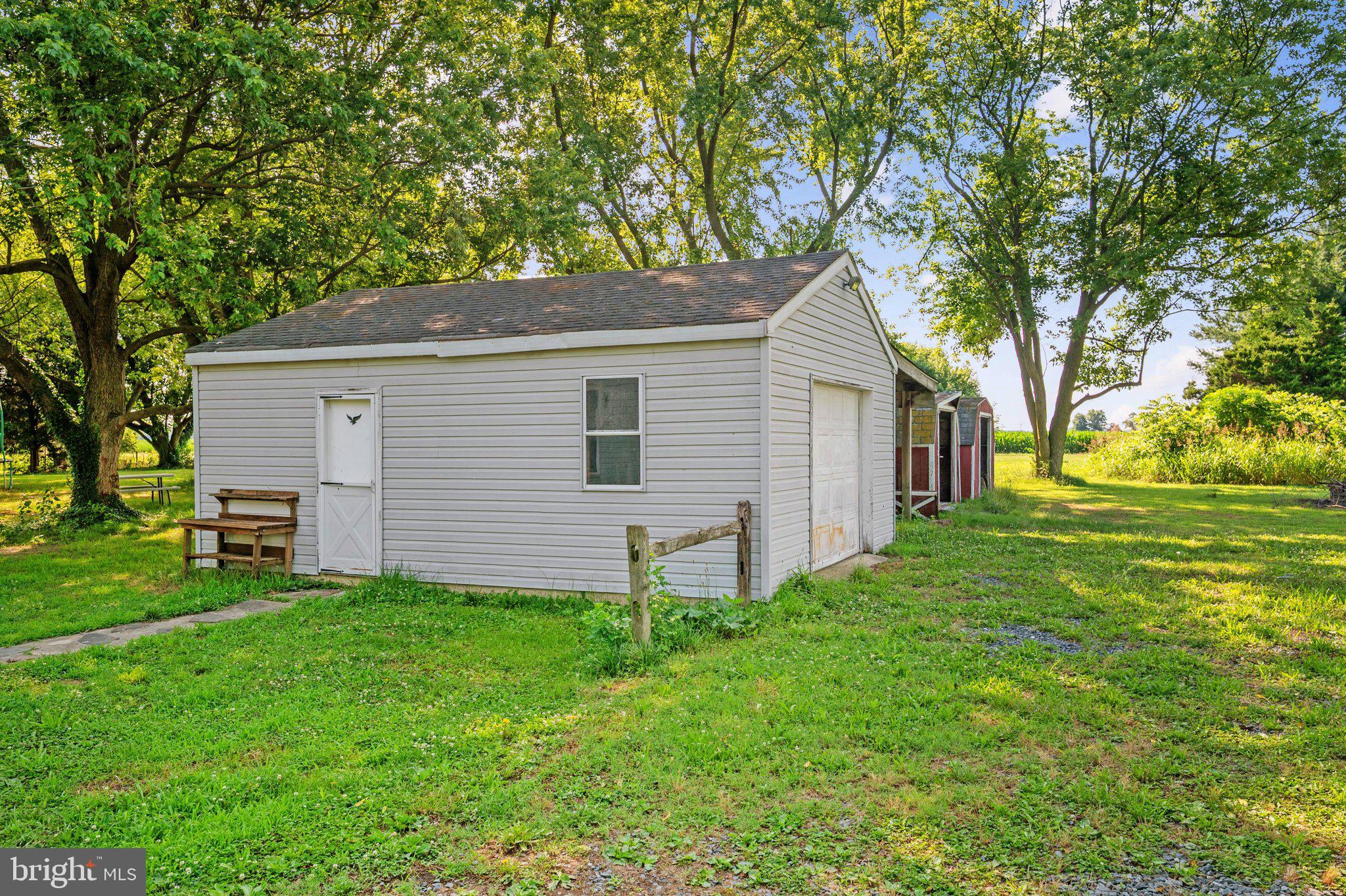EASTON - Residential