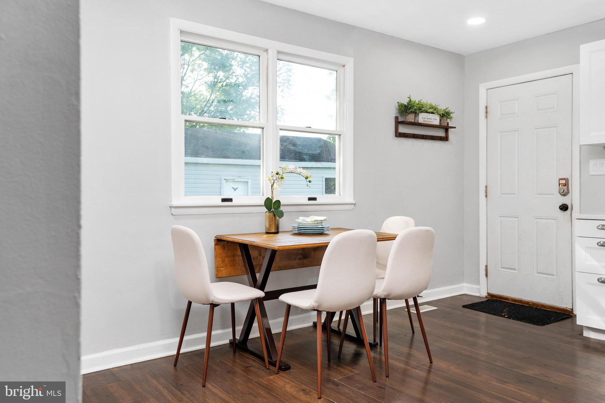 EASTON - Residential