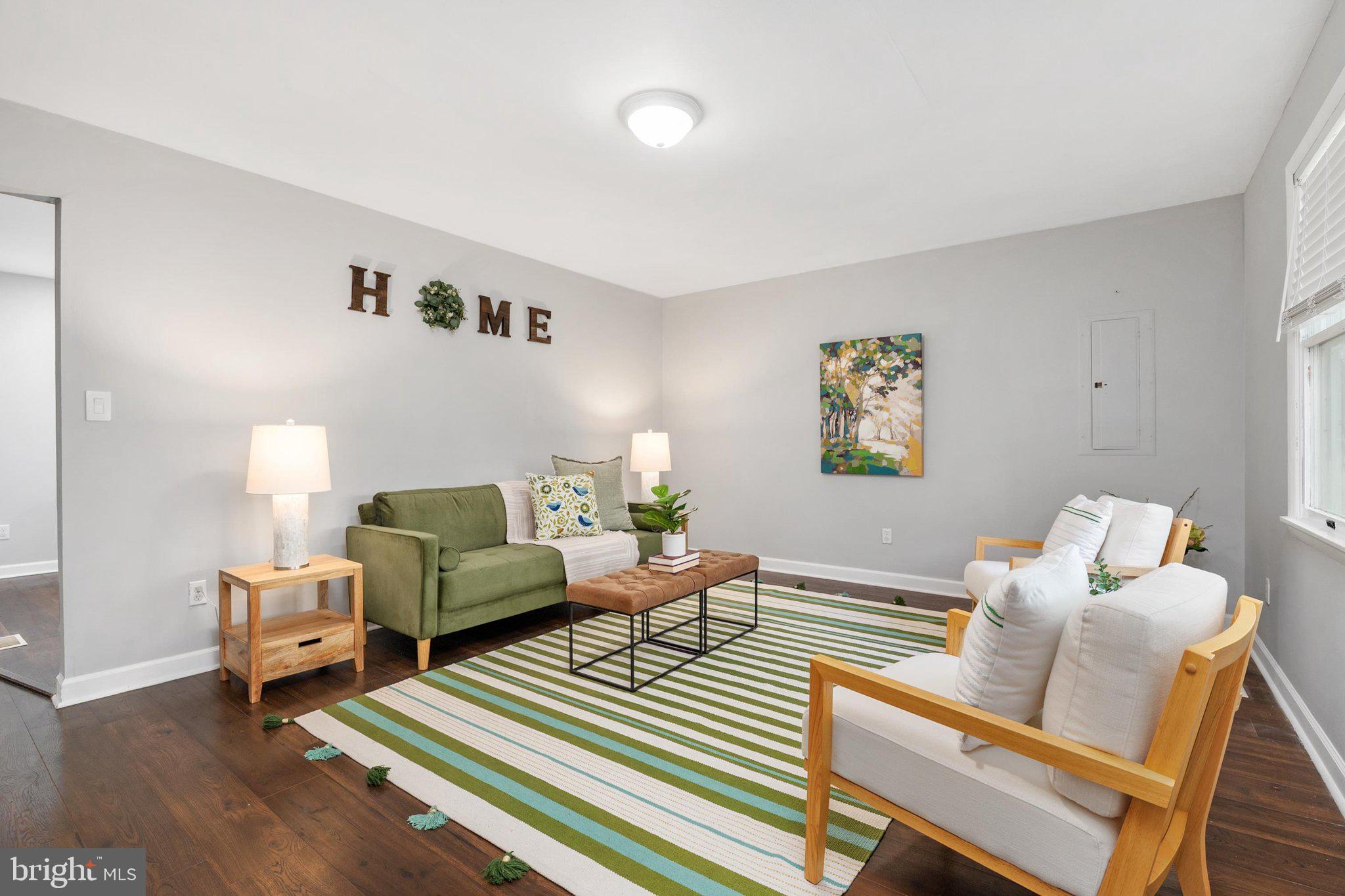 EASTON - Residential