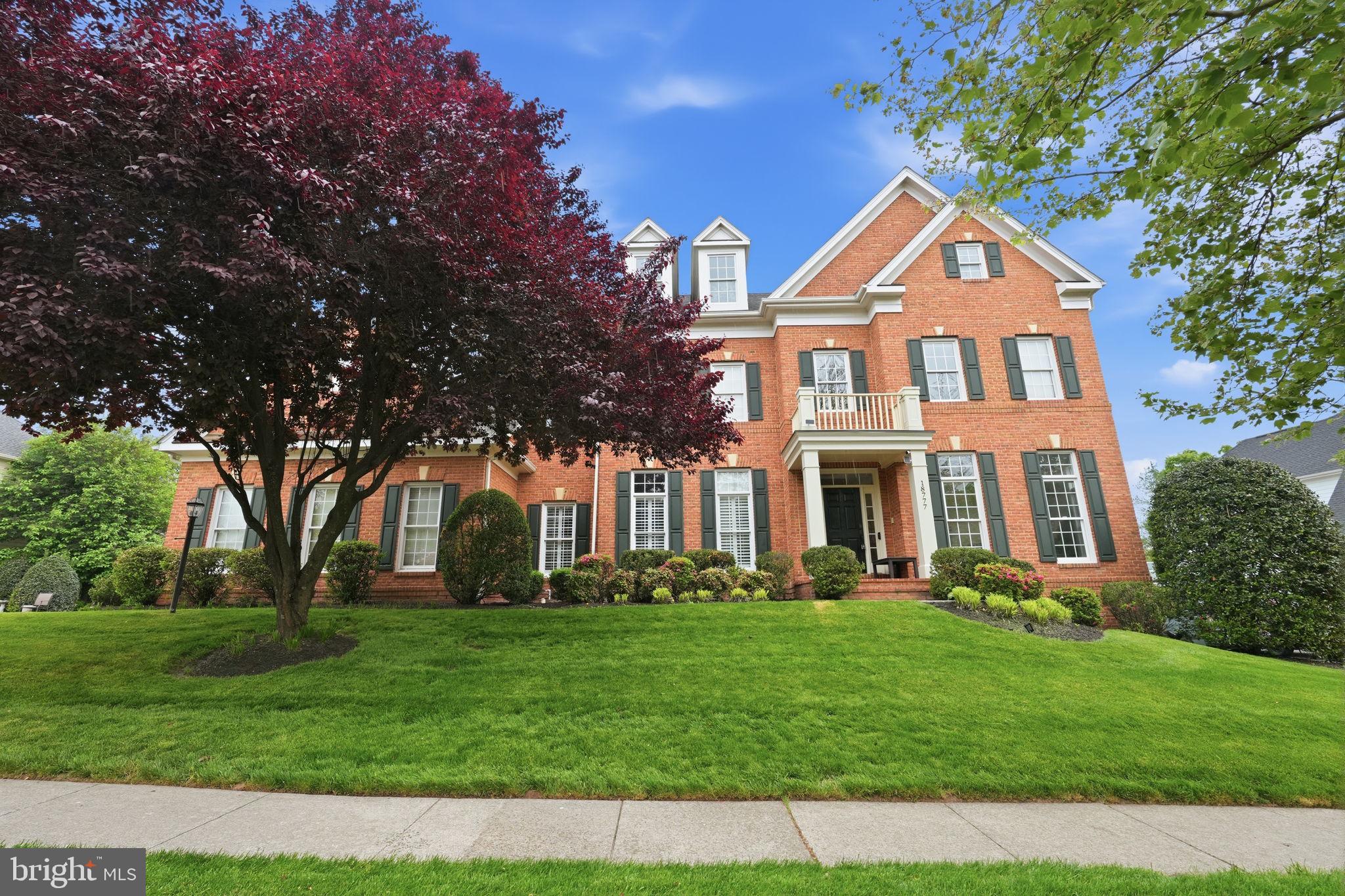 LANSDOWNE ON THE POTOMAC - Residential