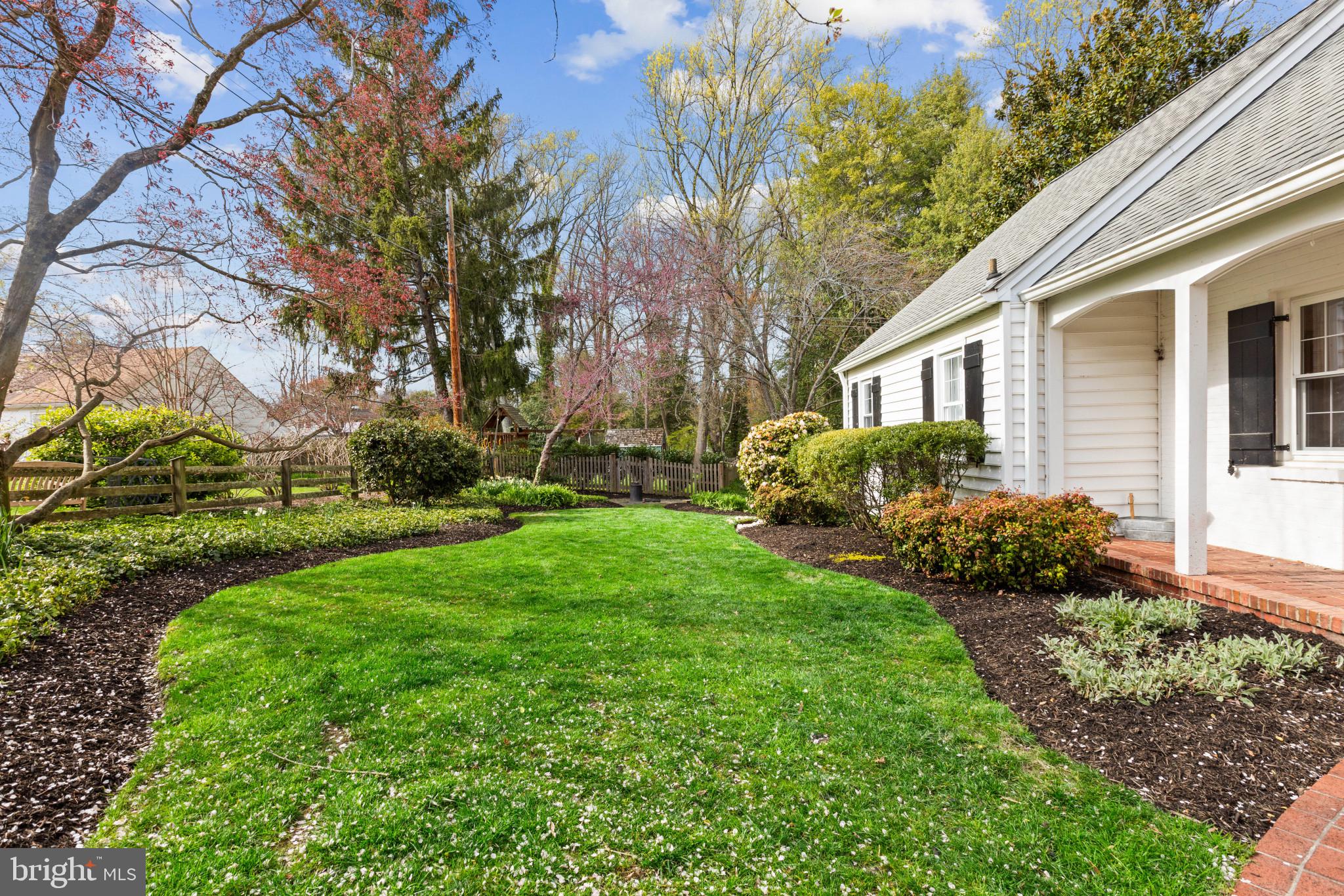 LINSTEAD - Residential