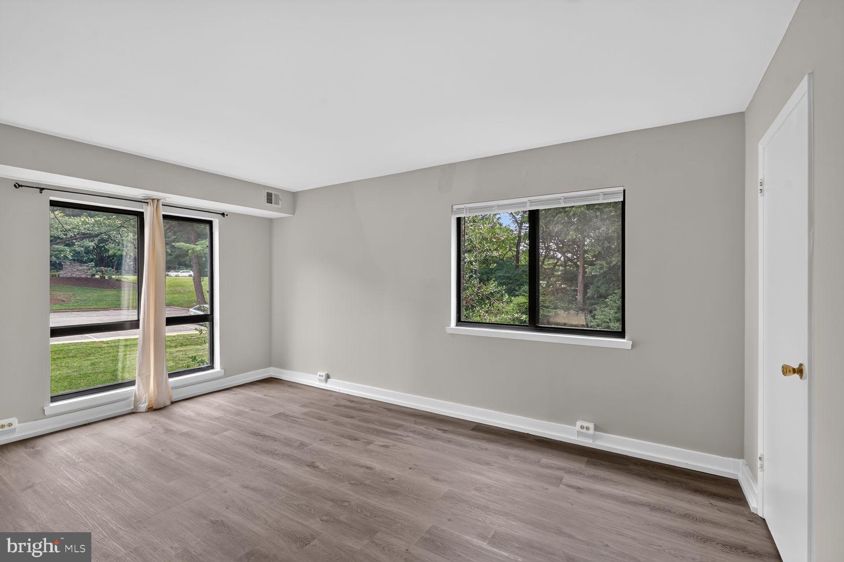 TREOVER CONDOMINIUM - Residential