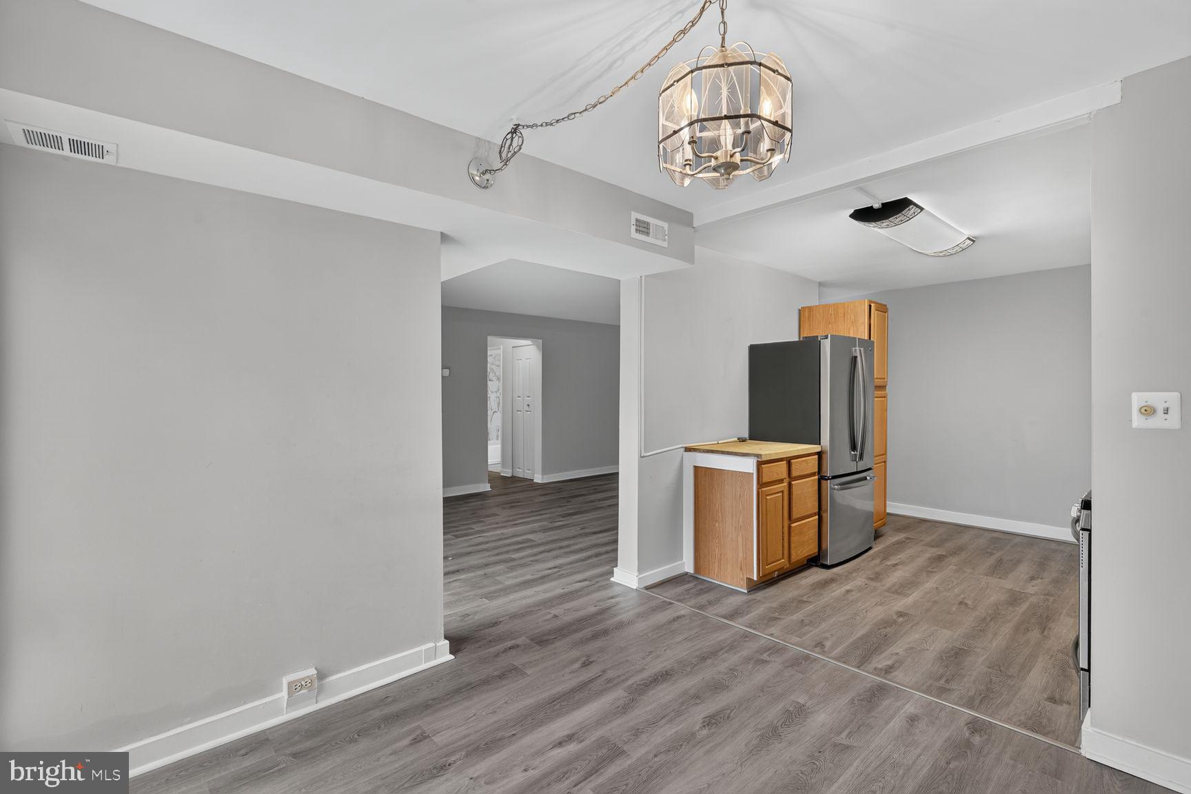 TREOVER CONDOMINIUM - Residential