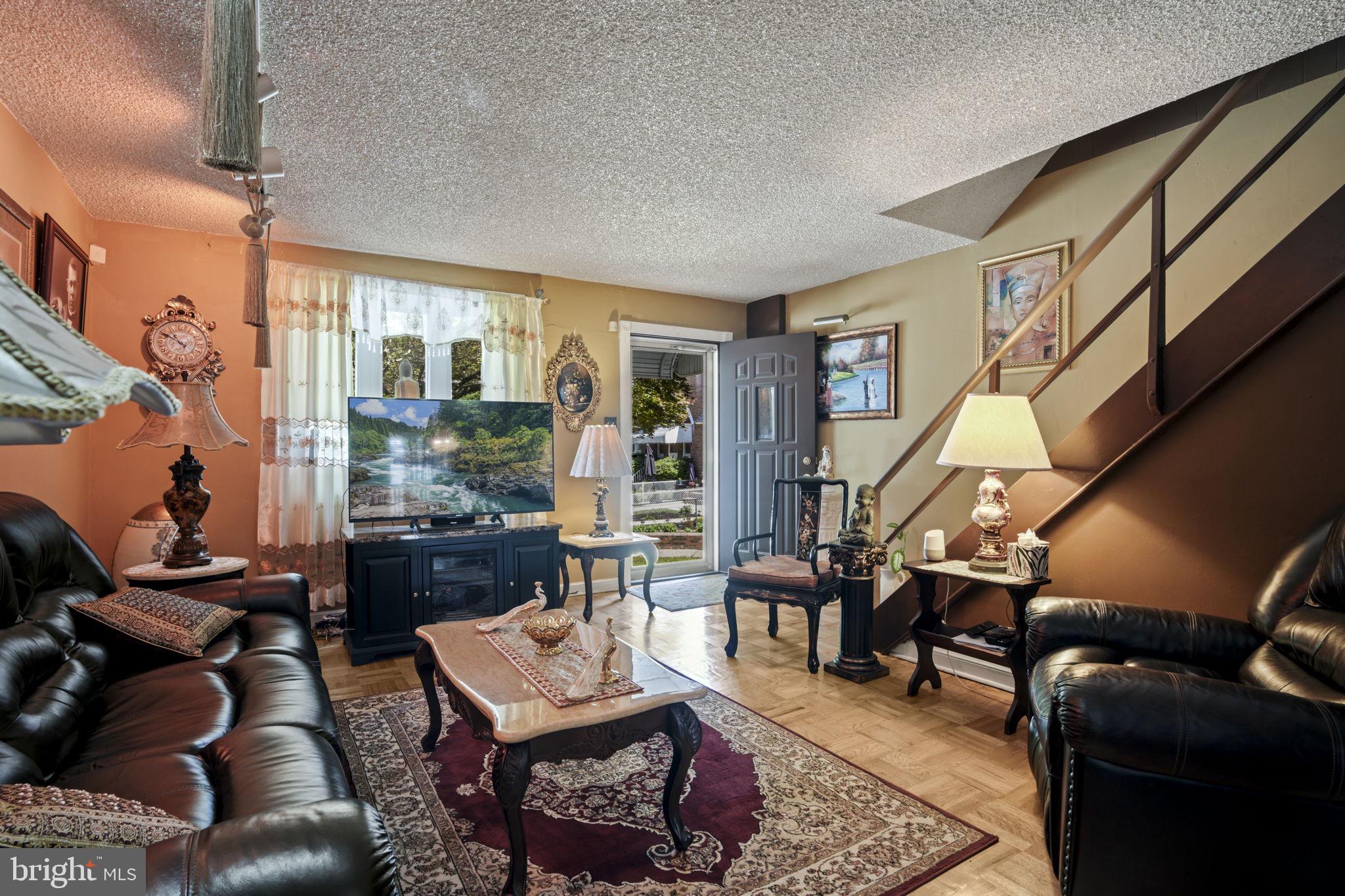 GERMANTOWN (EAST) - Residential