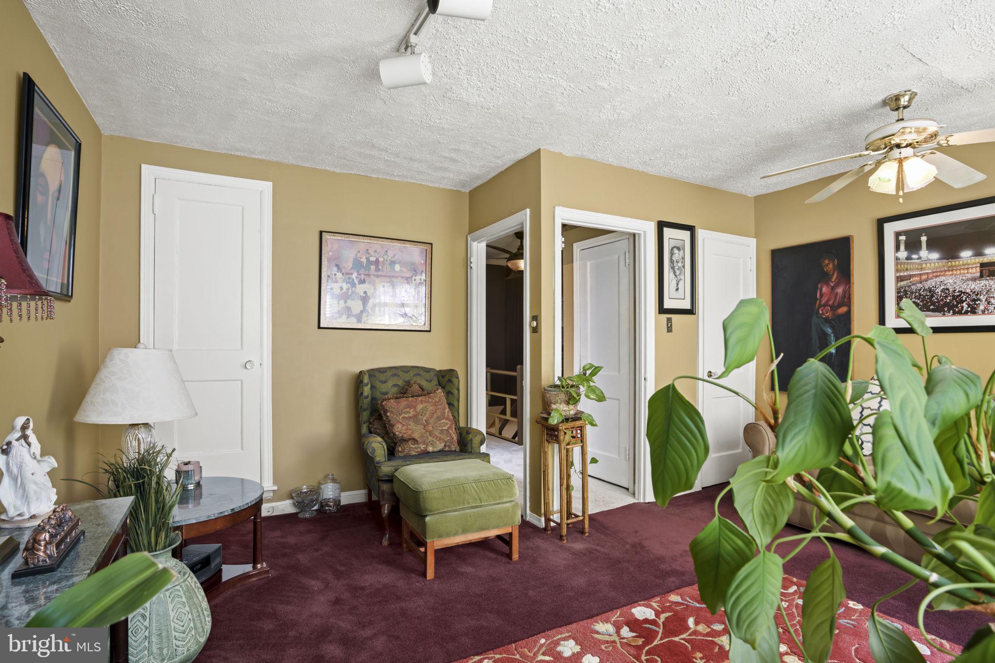 GERMANTOWN (EAST) - Residential