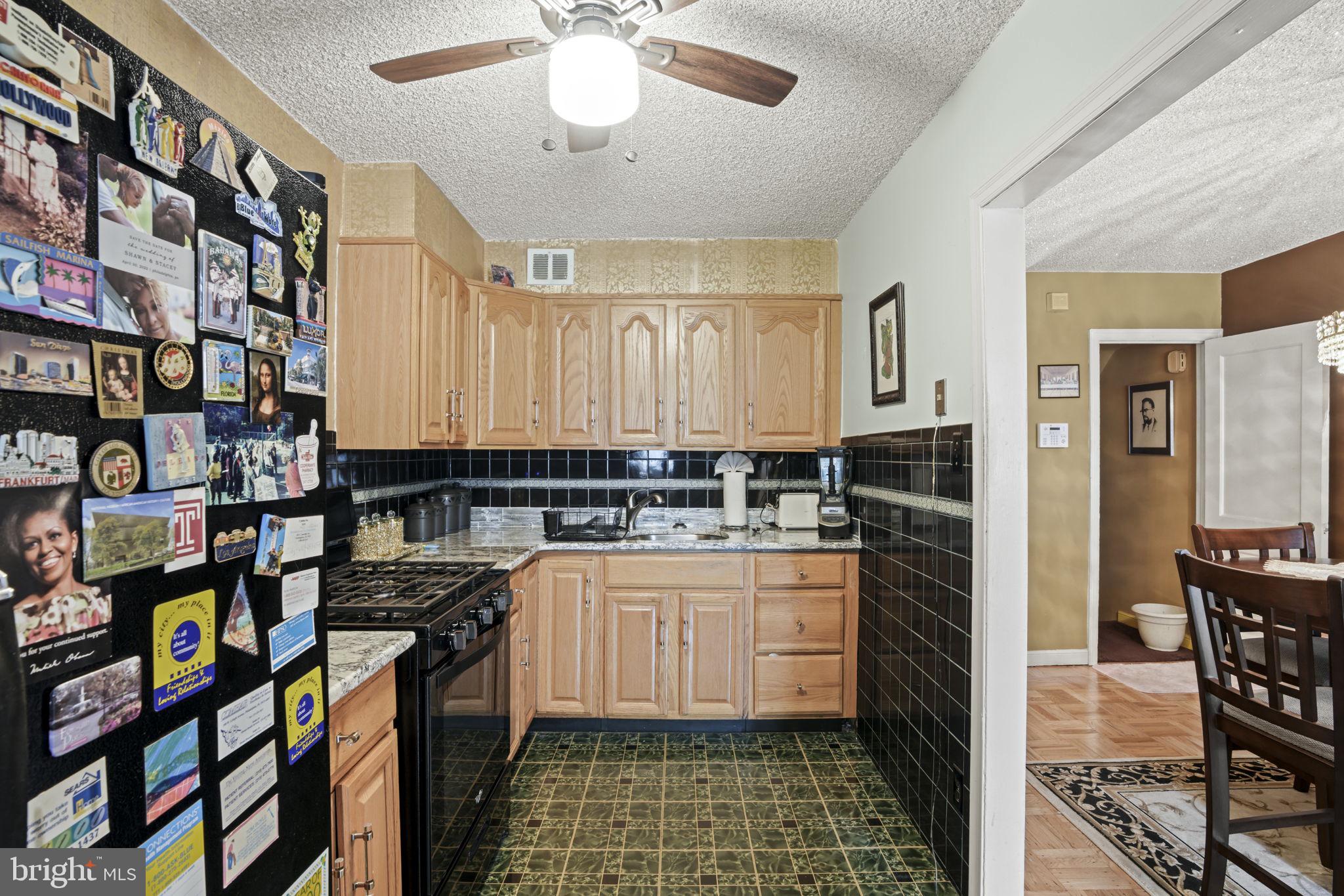 GERMANTOWN (EAST) - Residential