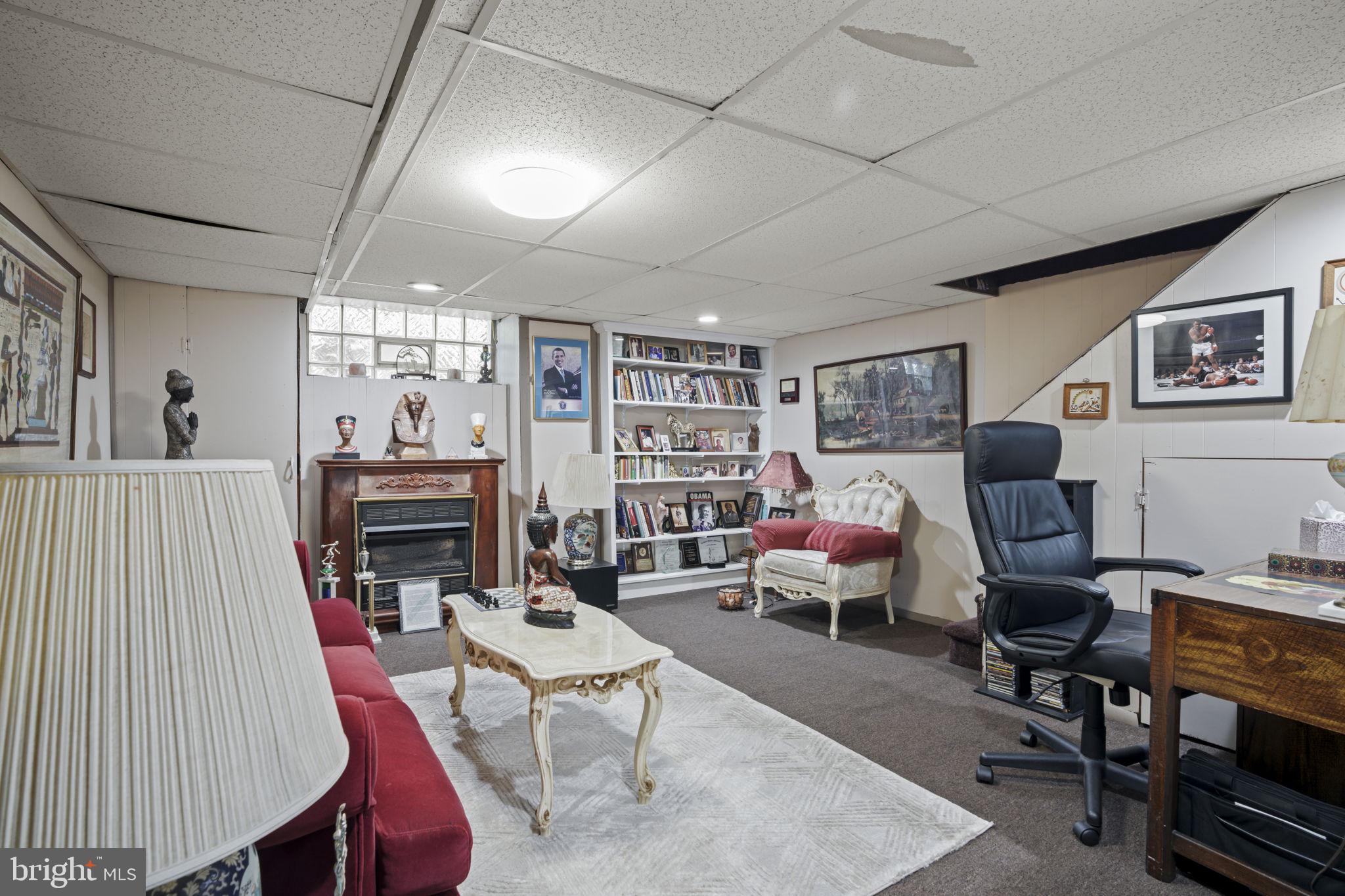 GERMANTOWN (EAST) - Residential