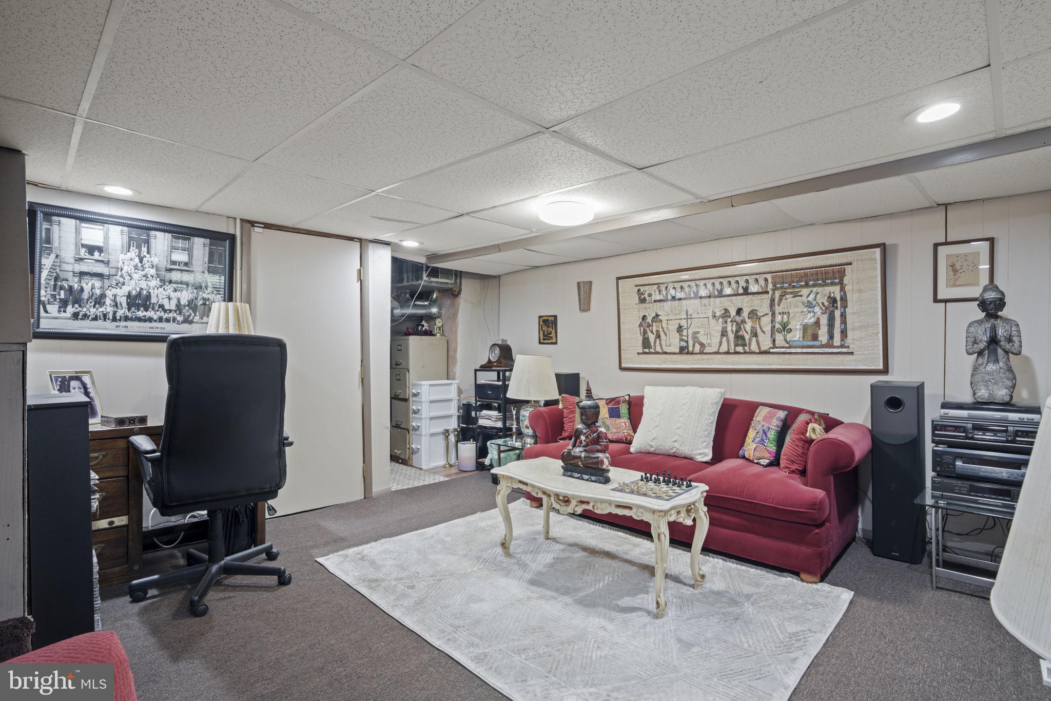 GERMANTOWN (EAST) - Residential